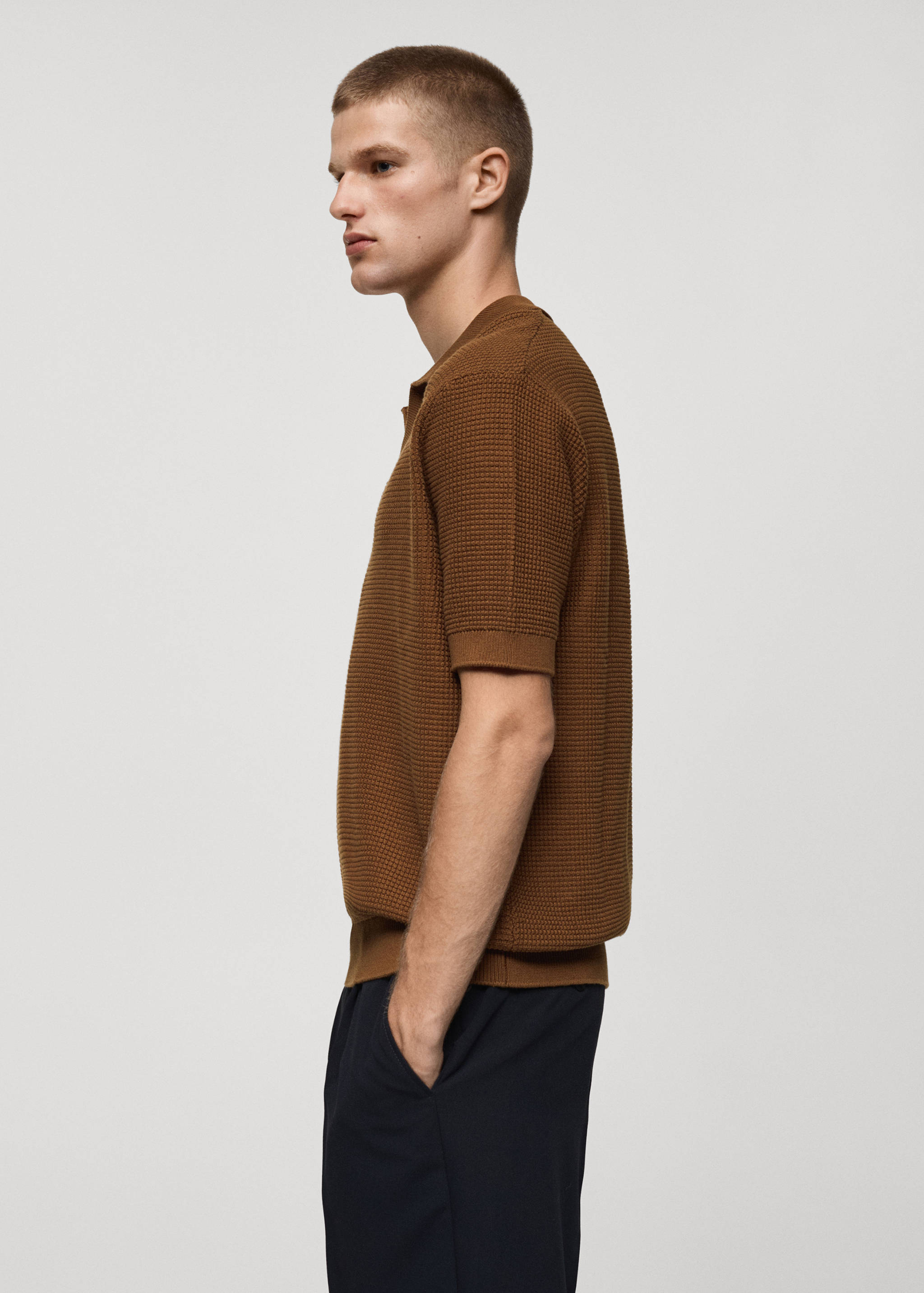 Polo de malha média de algodão com estrutura - Pormenor do artigo 2