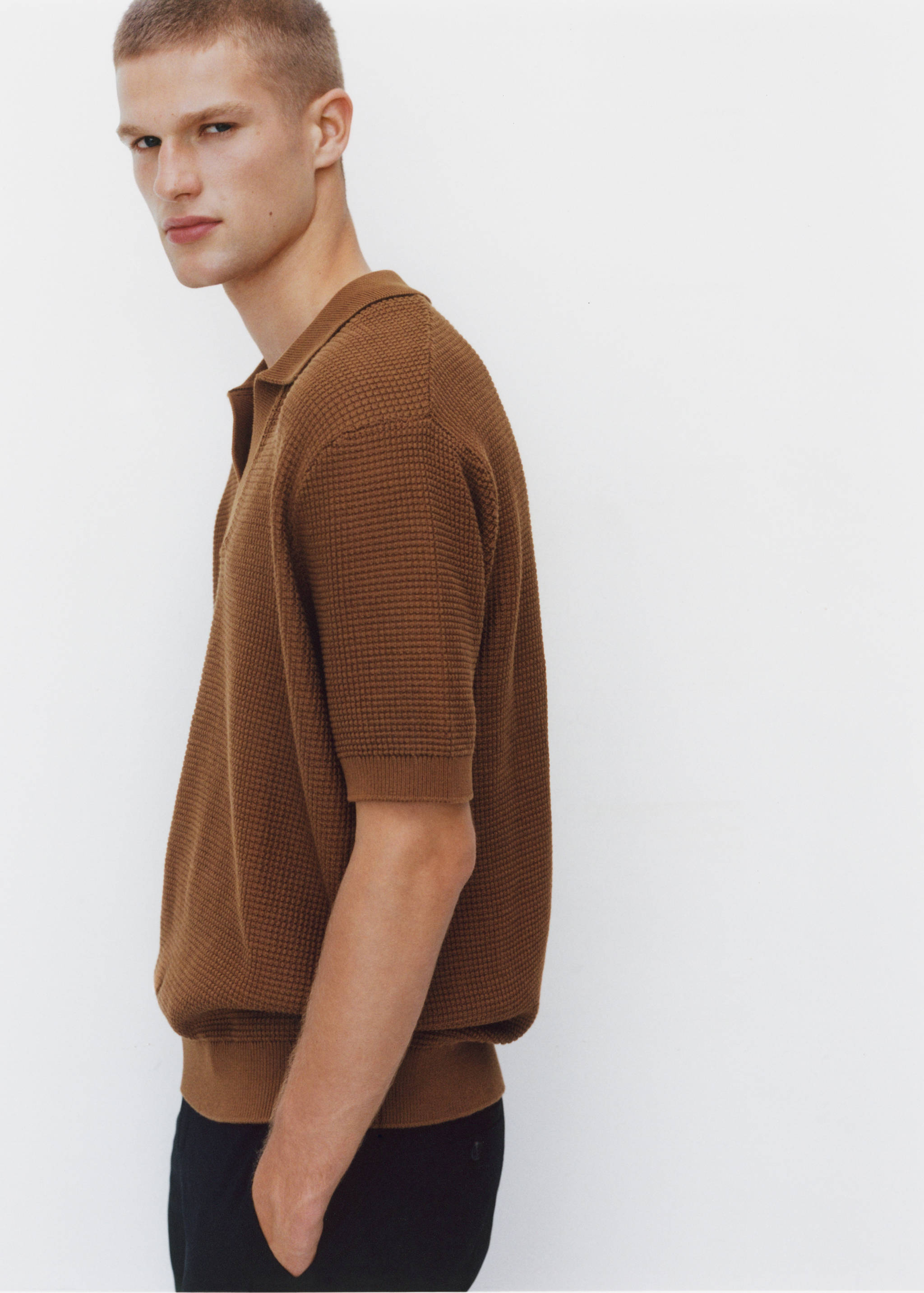 Polo de malha média de algodão com estrutura - Pormenor do artigo 5