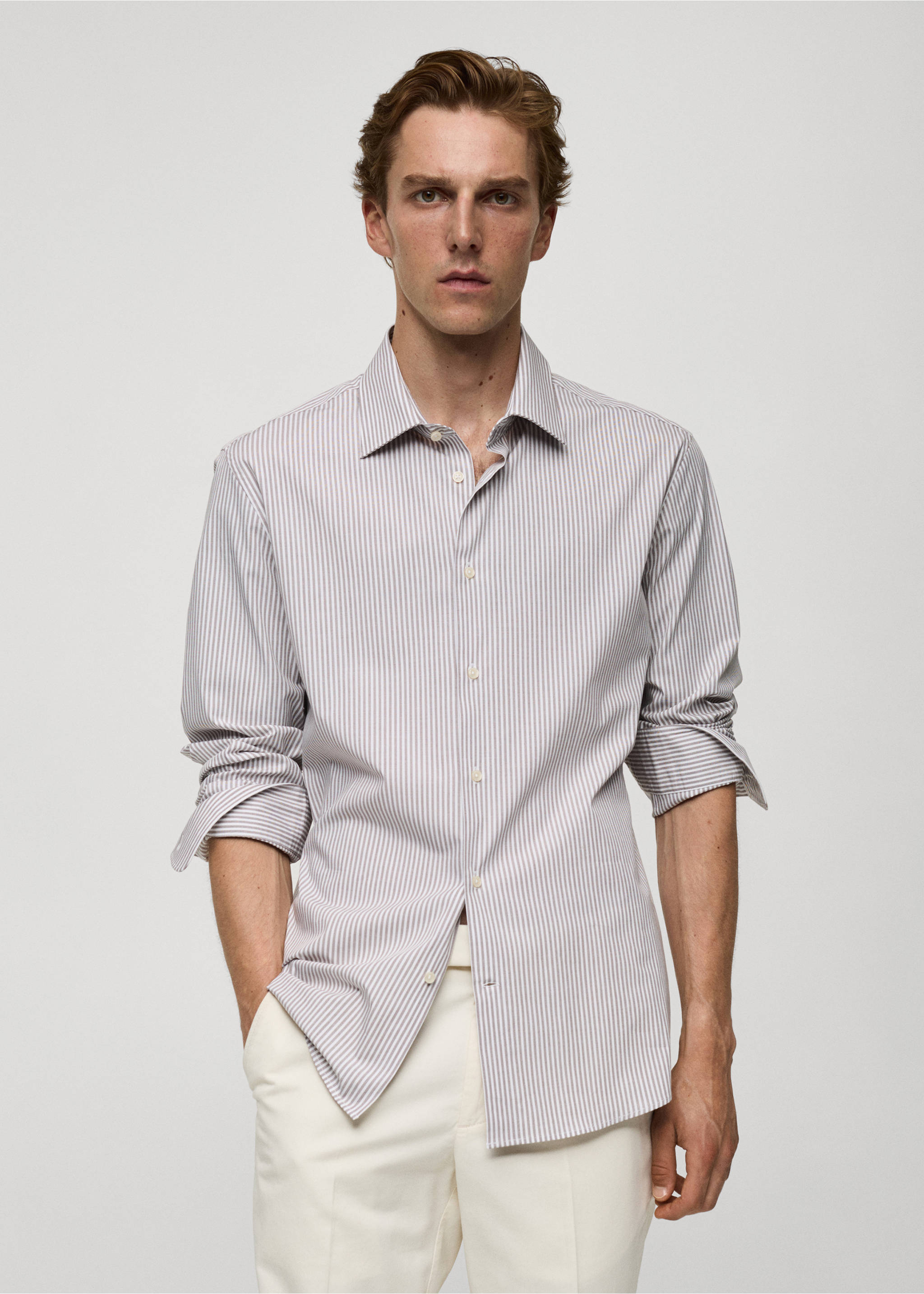 Slim fit fine-striped cotton shirt - Medium plane, Brown. Ref: 77064448-00.