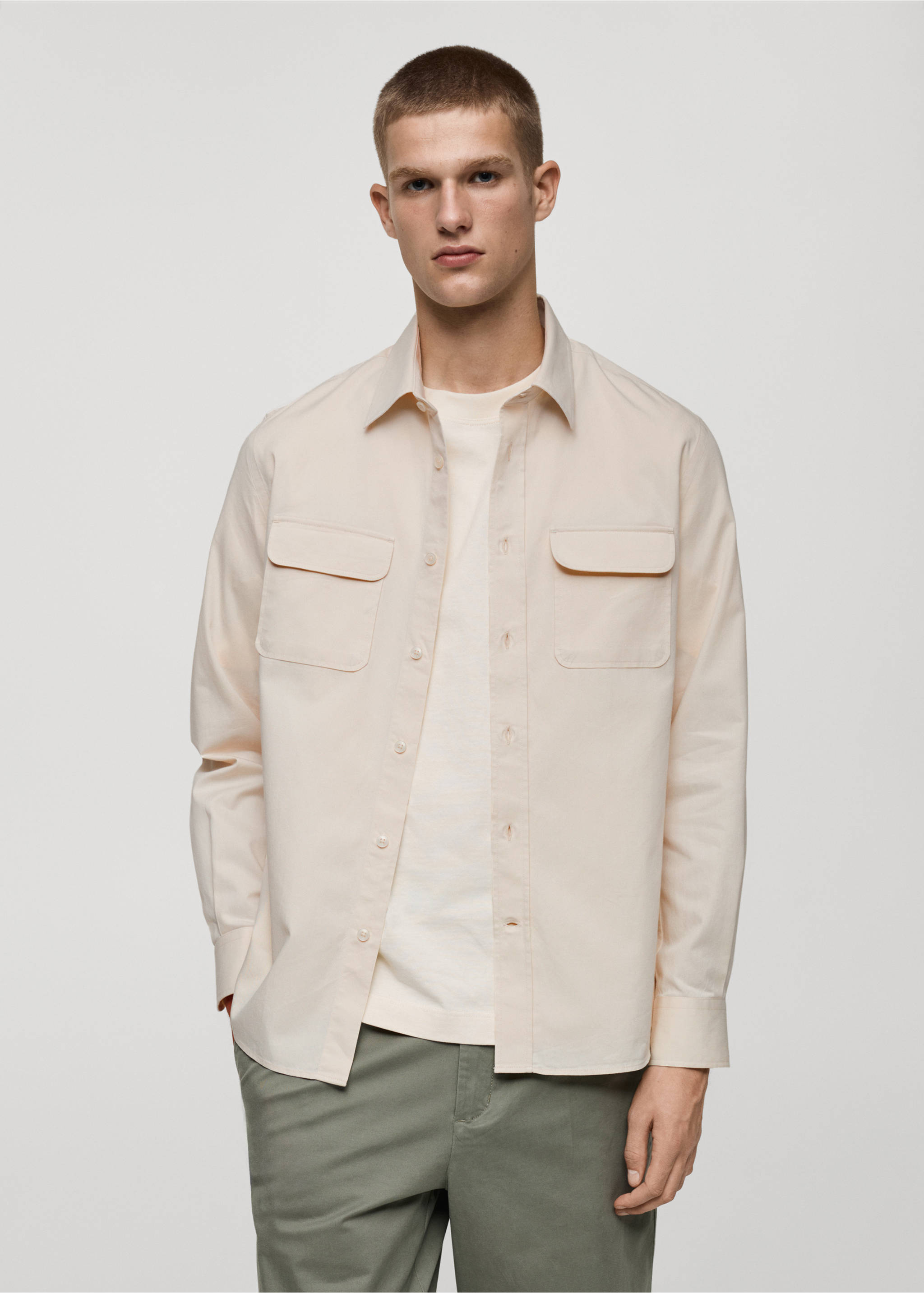 Overshirt aus Baumwoll-Twill mit Taschen - Mittlere Ansicht, Cremeweiß. Ref: 77064450-00.