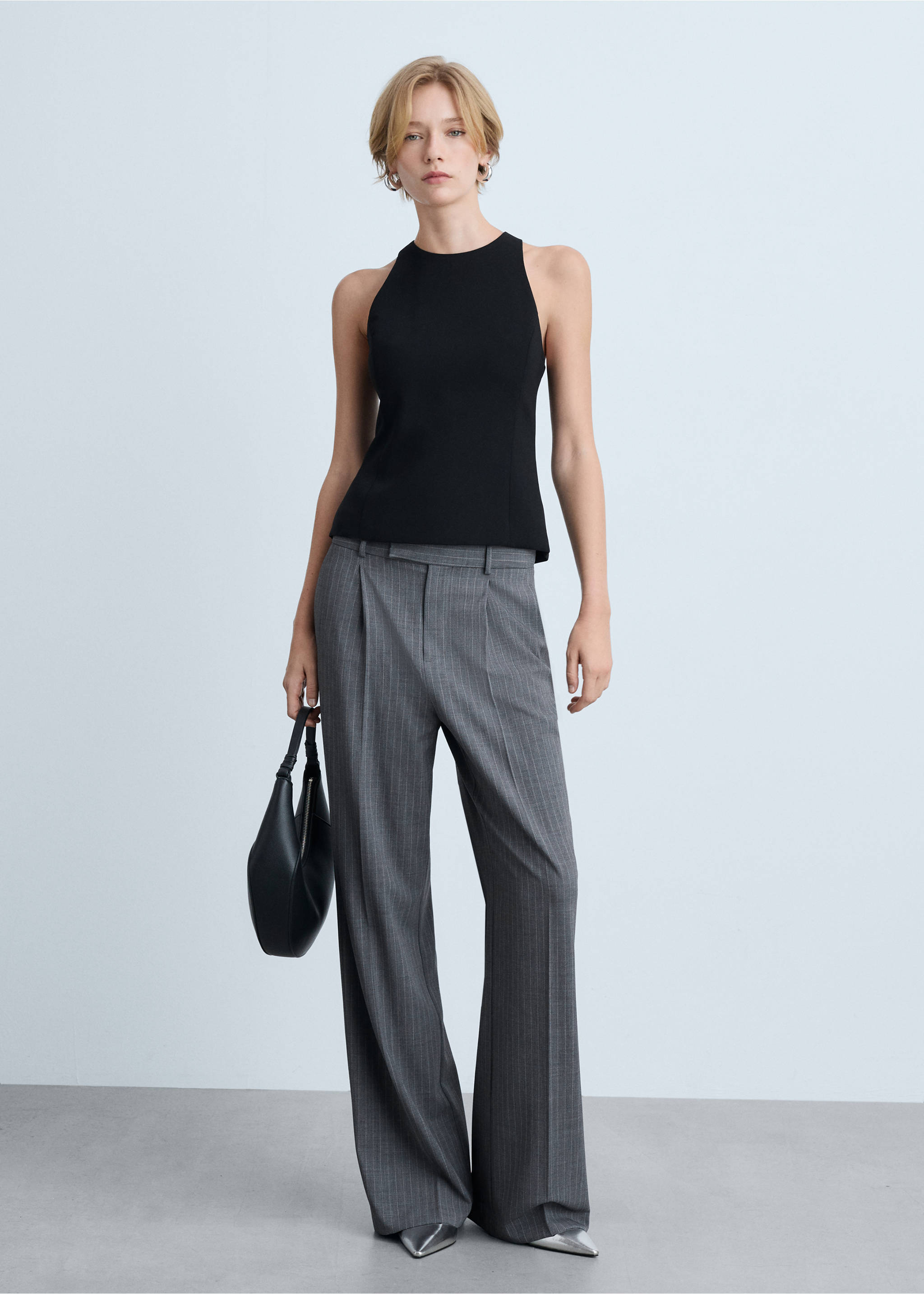 Crop top with wide straps - General plane, Black. Ref: 77064766-00.