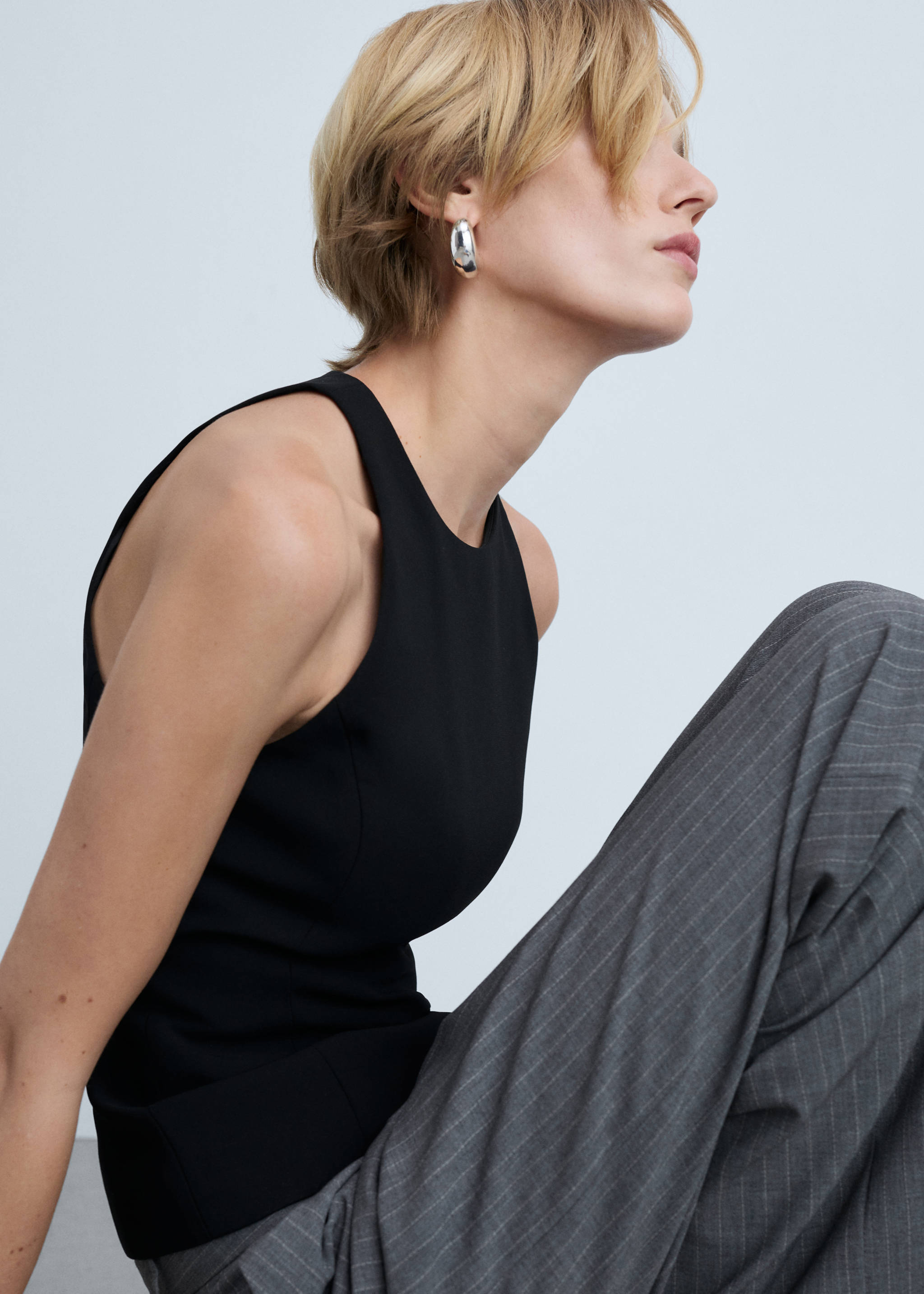 Crop top with wide straps - Details of the article 1