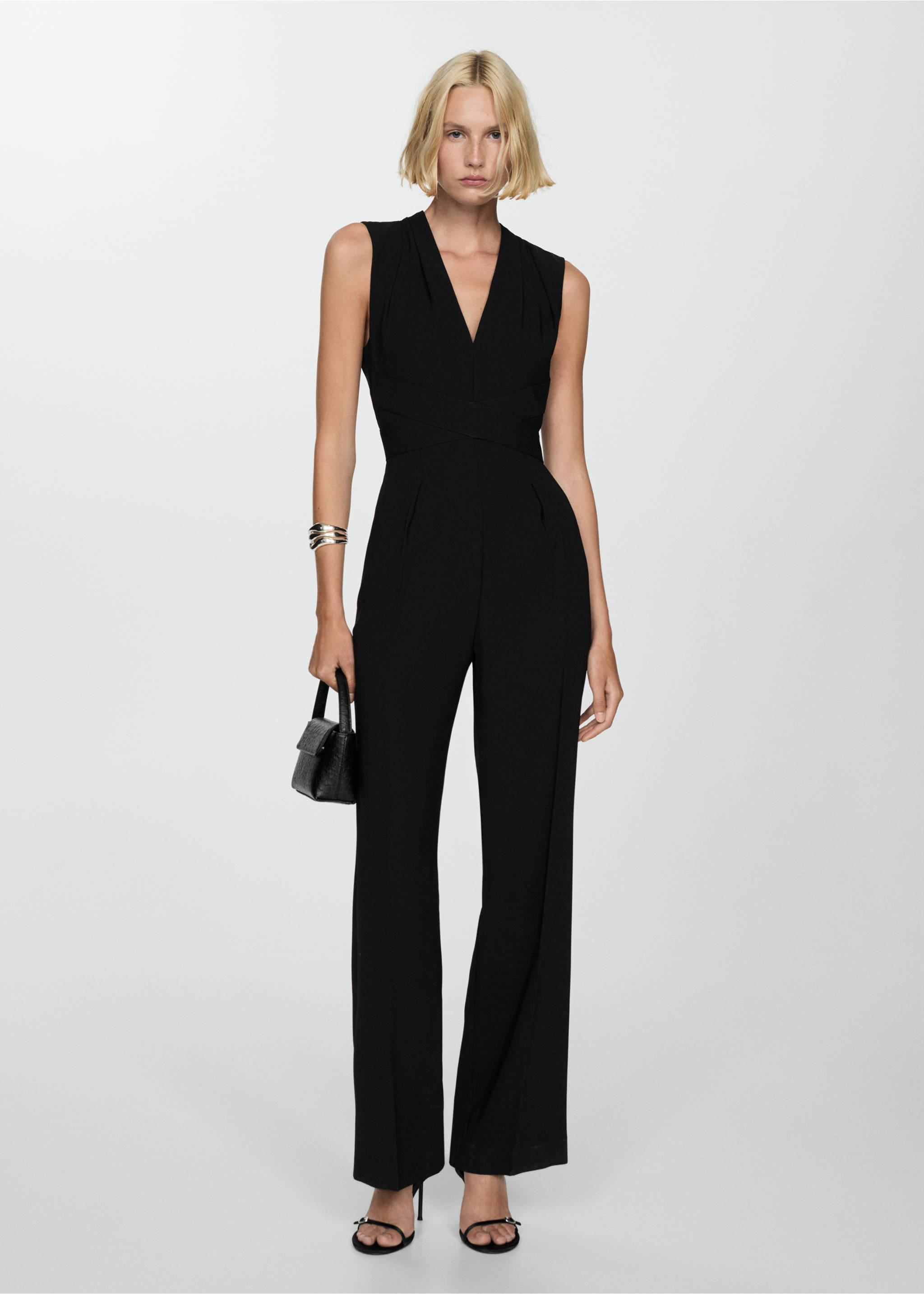 Long jumpsuit with crossover detail - General plane, Black. Ref: 77064776-00.