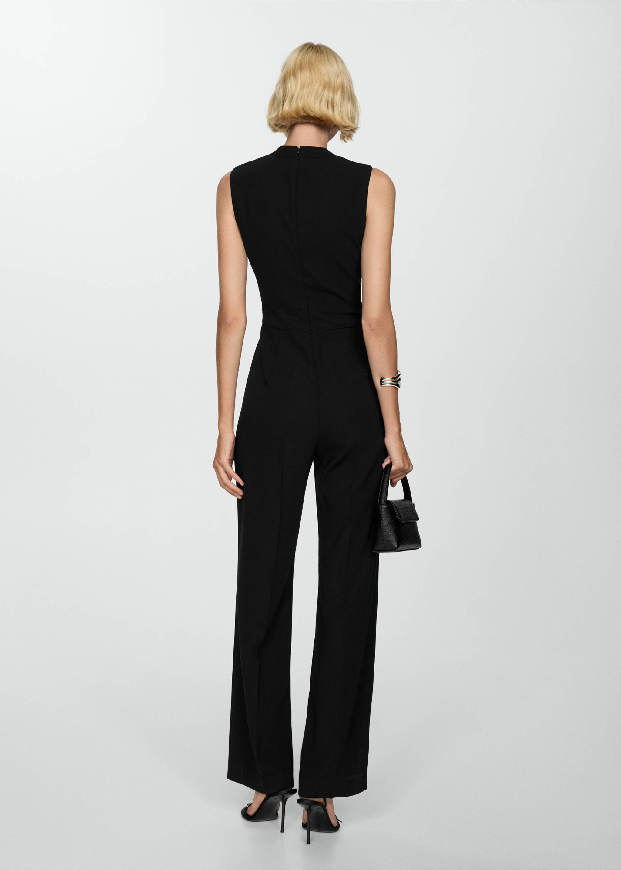 Long jumpsuit with crossover detail - Reverse of the article, Black. Ref: 77064776-00.