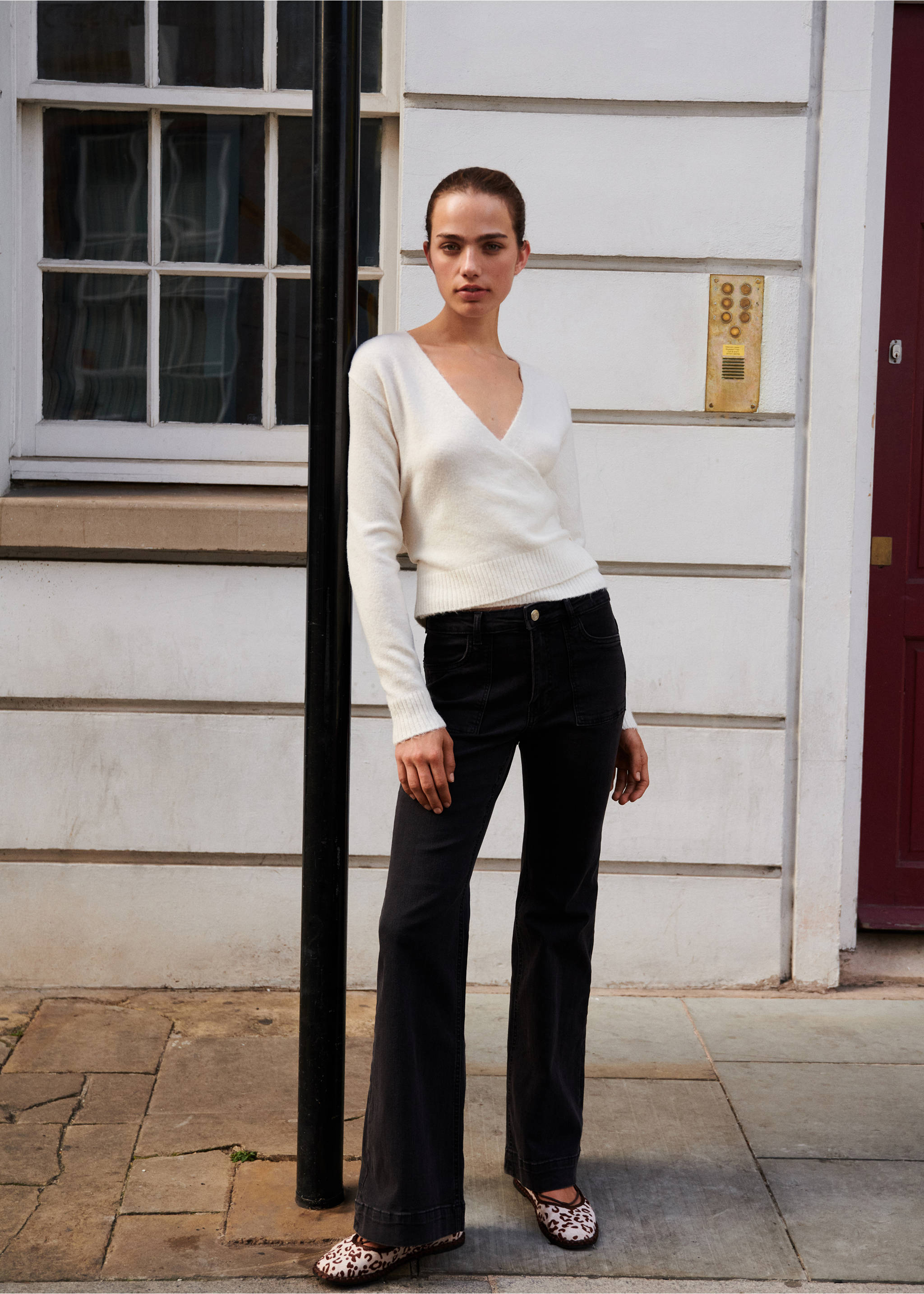 Wrap bow cardigan - Details of the article 5, Ecru. Ref: 77064782-00.