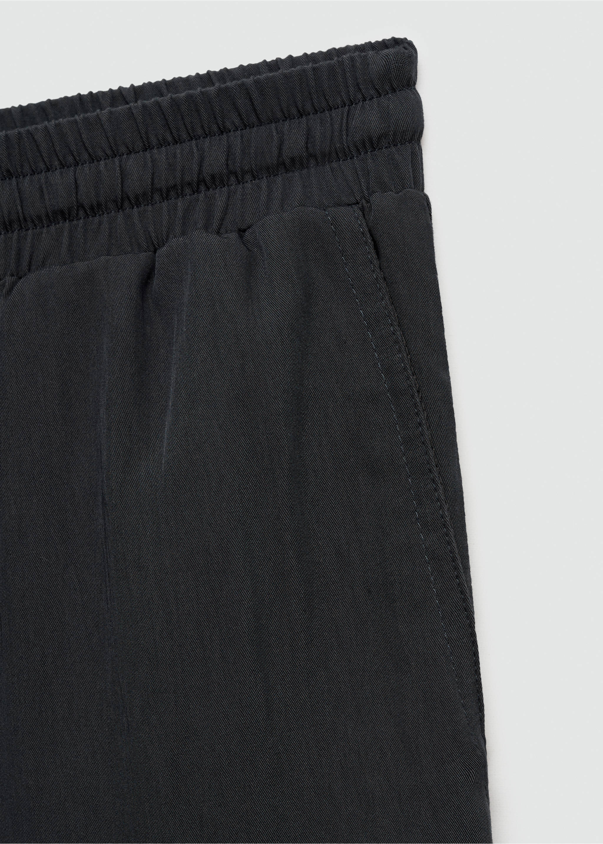 Fließende Hose - Detail des Artikels 0, Anthrazit. Ref: 77064787-00.