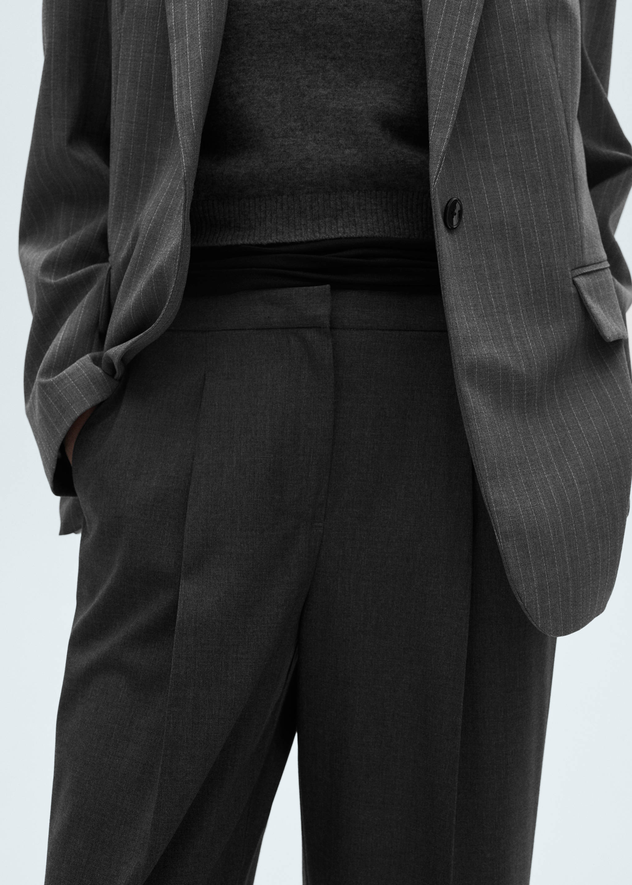 Wide leg pleated trousers - Details of the article 6