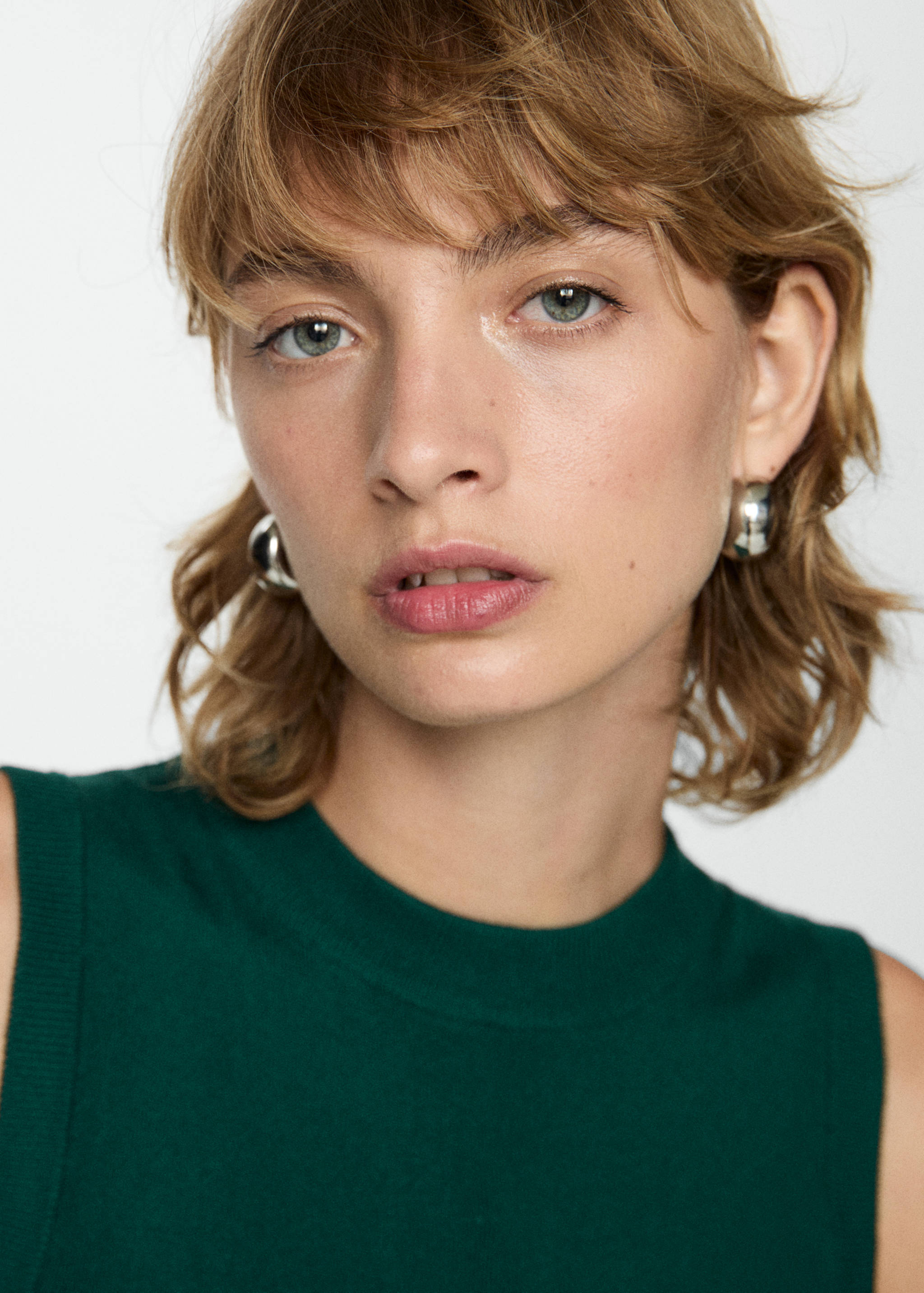 Úpletový top se širokými ramínky - Detail zboží 1