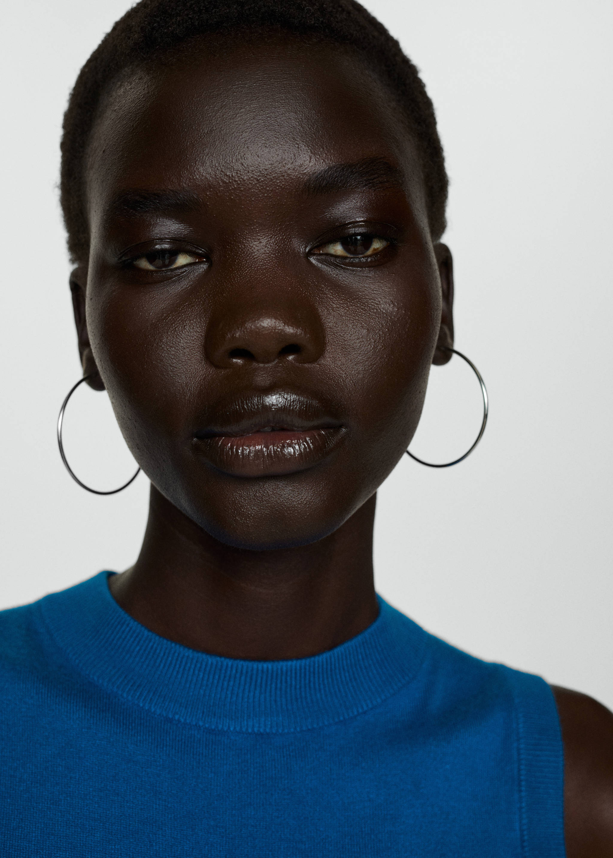 Úpletový top se širokými ramínky - Detail zboží 1