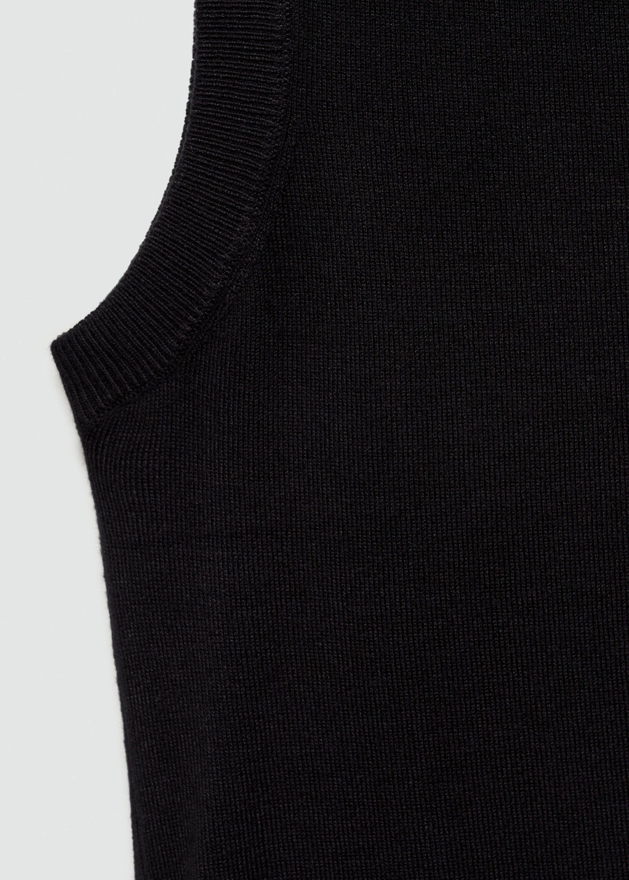 Knitted top with wide straps - Details of the article 8