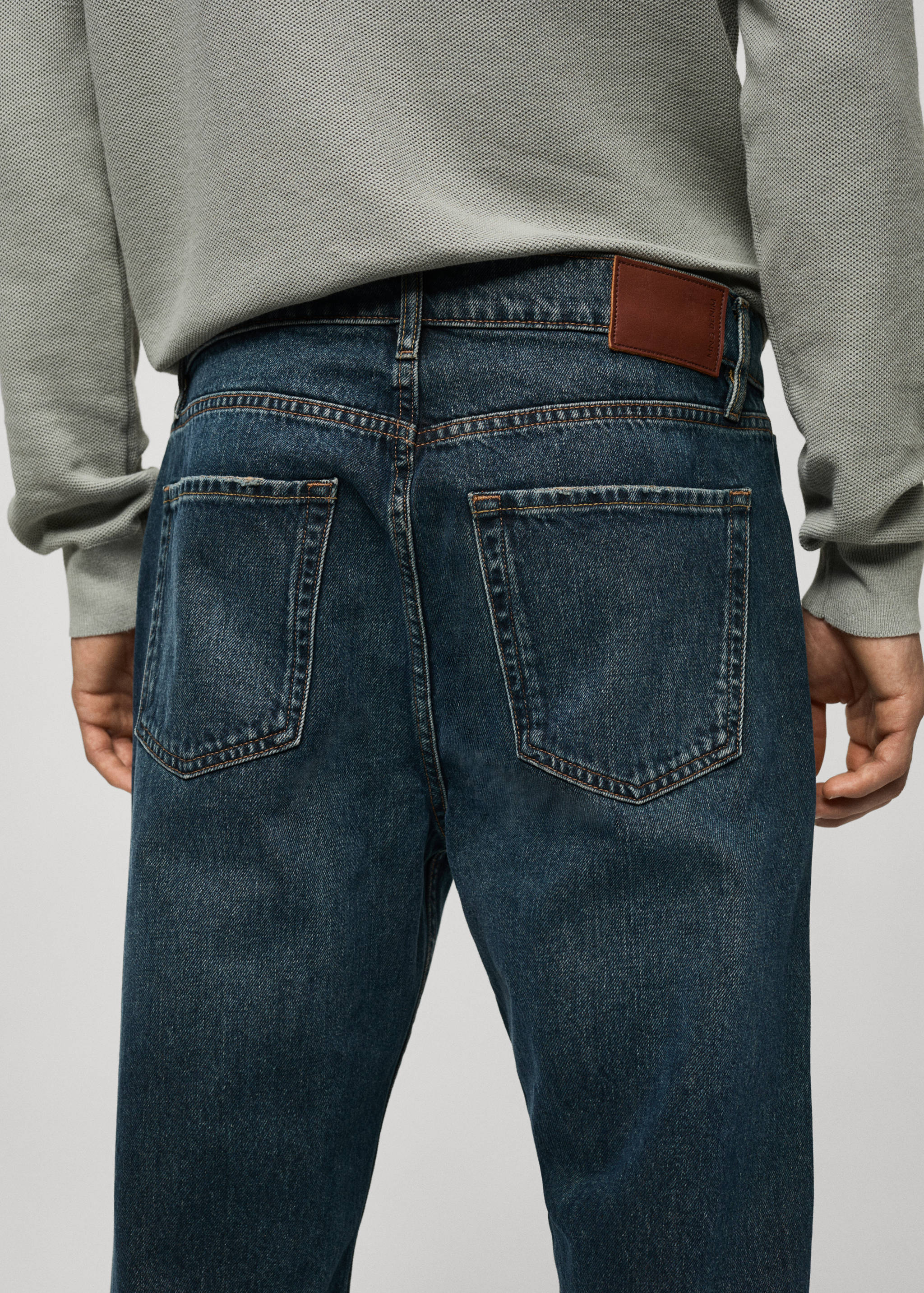 Distressed dark-wash straight fit jeans - Details of the article 6