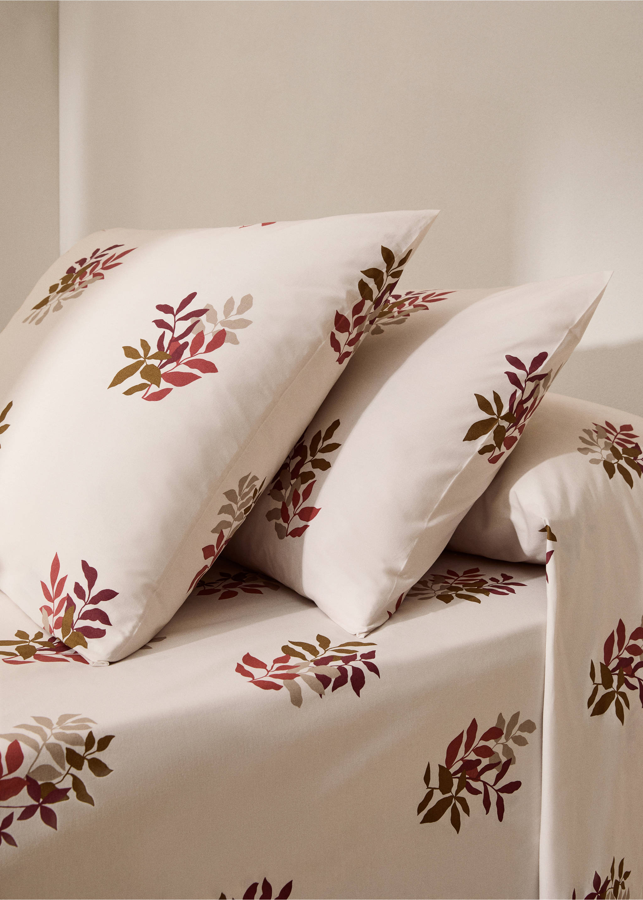 100% cotton floral pillowcase 50x75cm - General plane, Medium Brown. Ref: 77065634-00.
