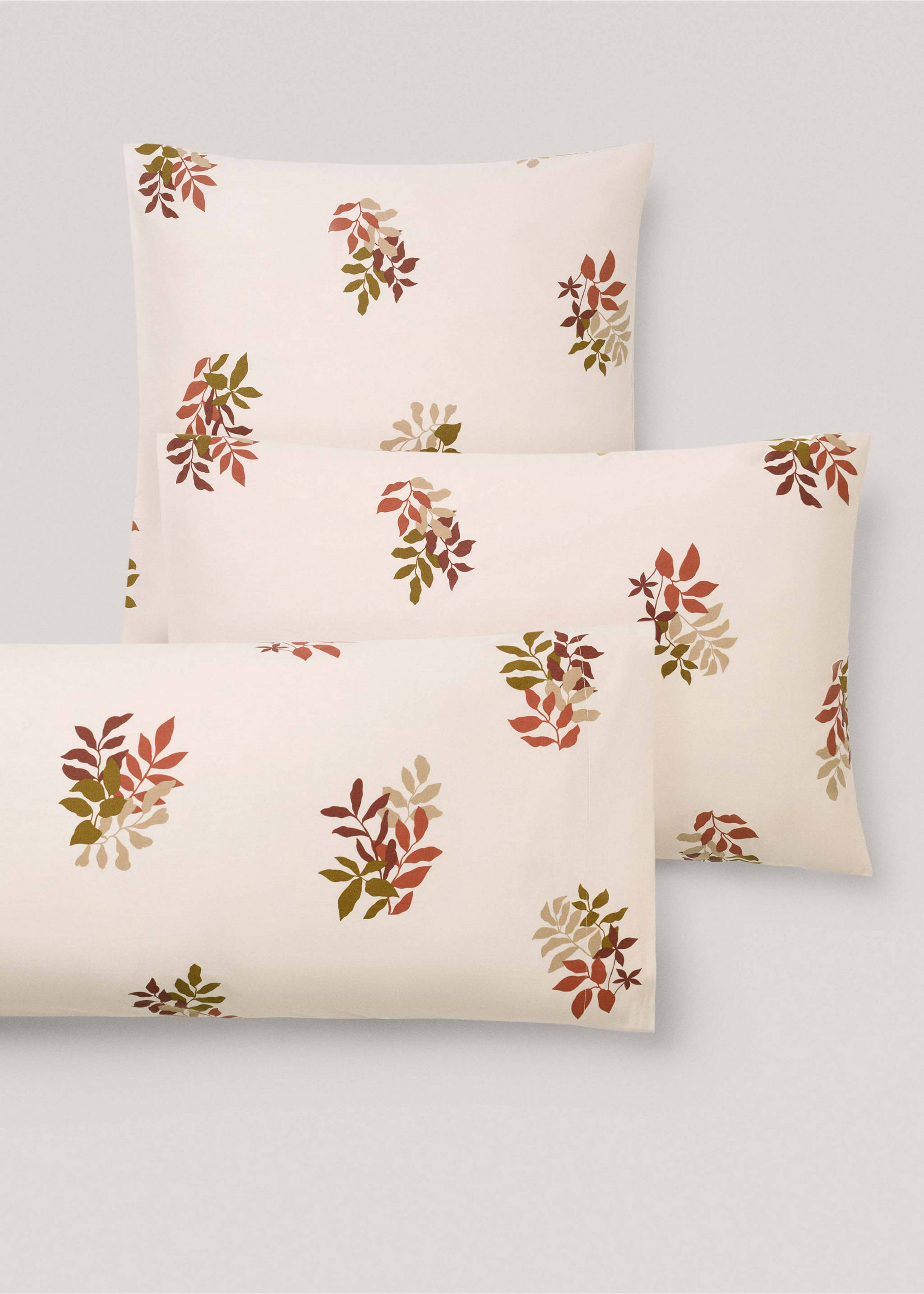 100% cotton floral pillowcase 50x75cm - Details of the article 4, Medium Brown. Ref: 77065634-00.