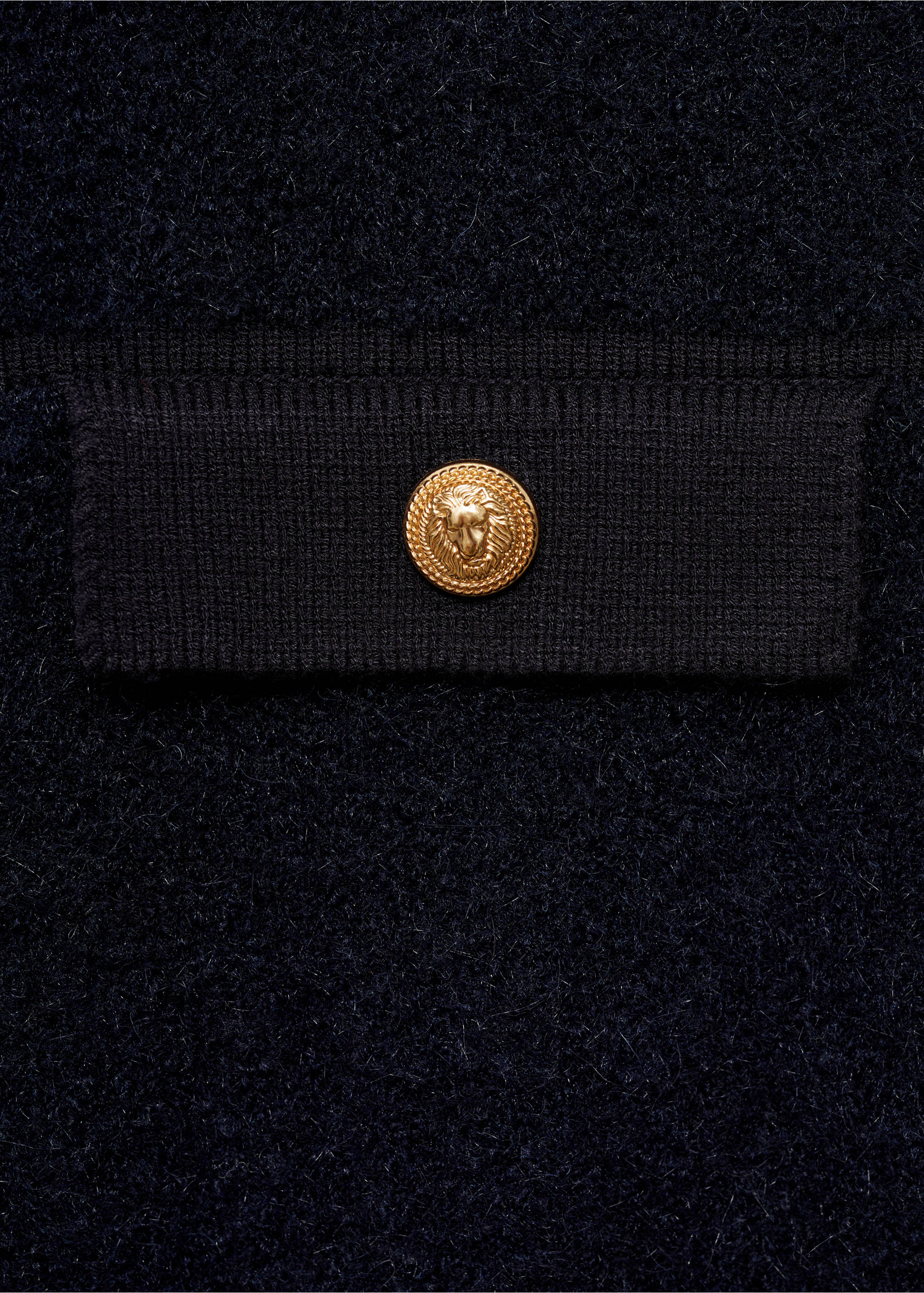 Strickjacke mit Knöpfen - Detail des Artikels 0, Dunkles Marineblau. Ref: 77065641-00.