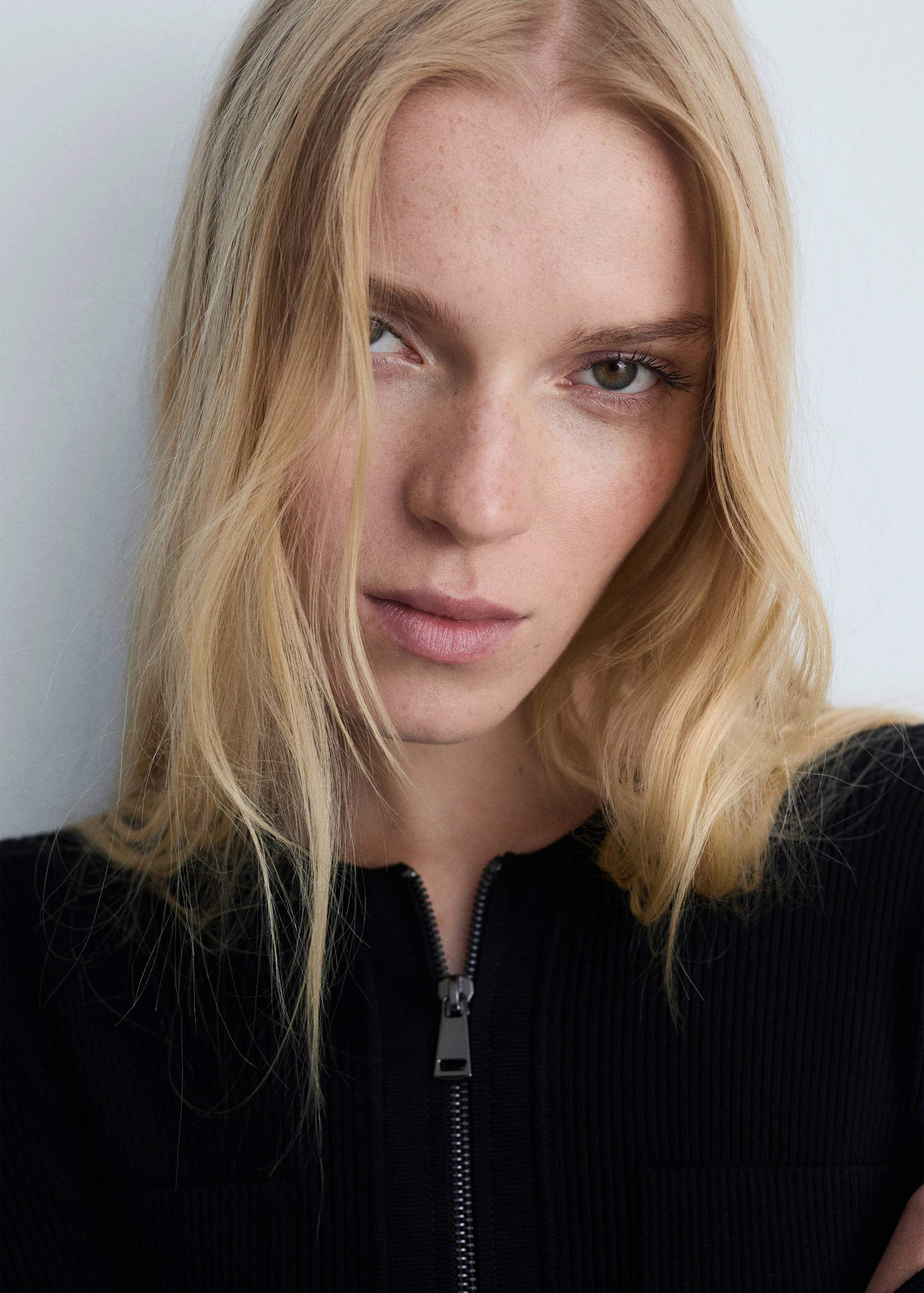 Chaqueta punto fino cremallera - Detalle del artículo 1