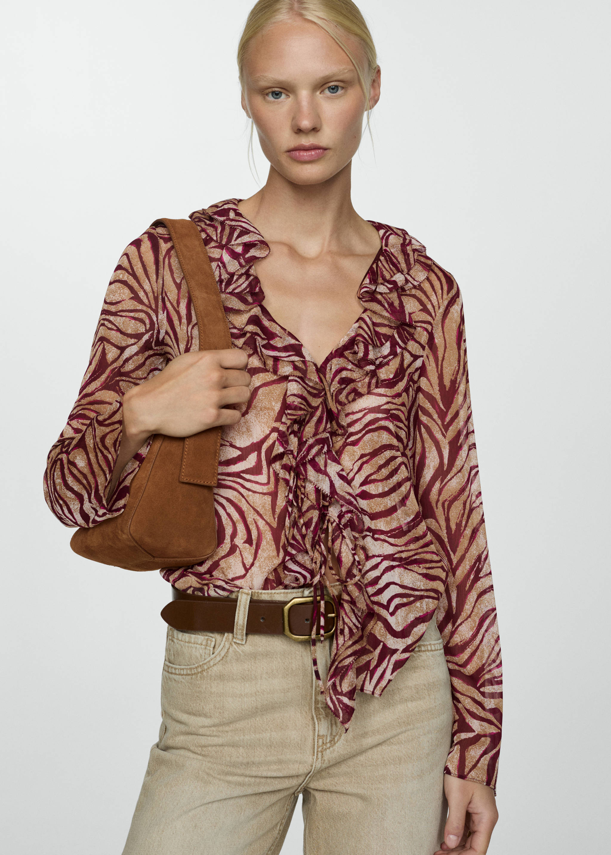 Ruffles printed blouse - Medium plane