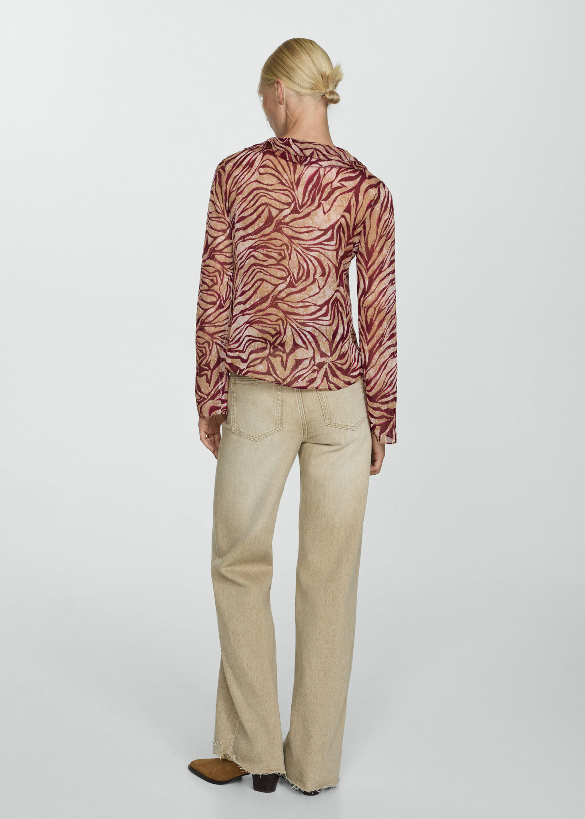 Ruffles printed blouse - Reverse of the article