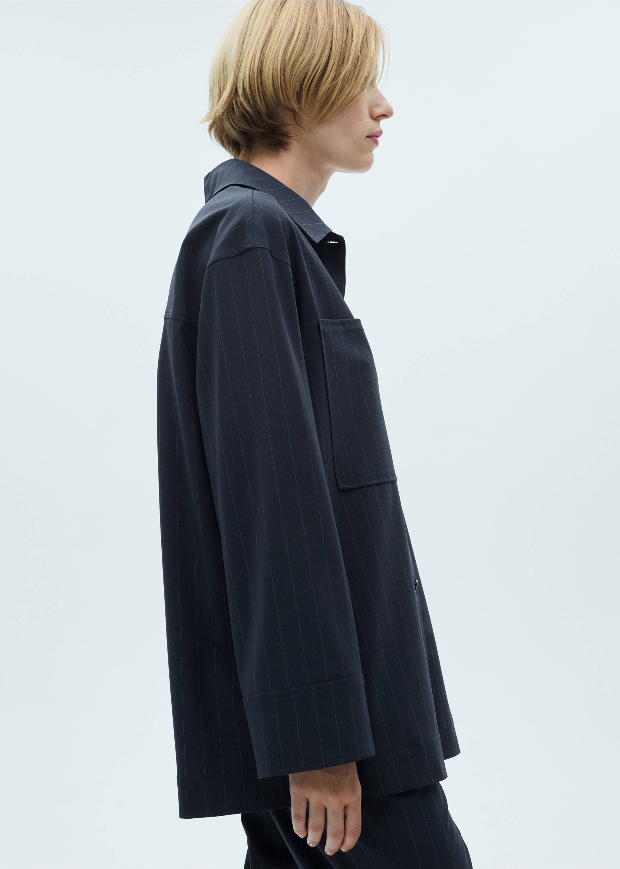 Pinstripe overshirt - Details of the article 4, Dark Navy. Ref: 77065649-00.