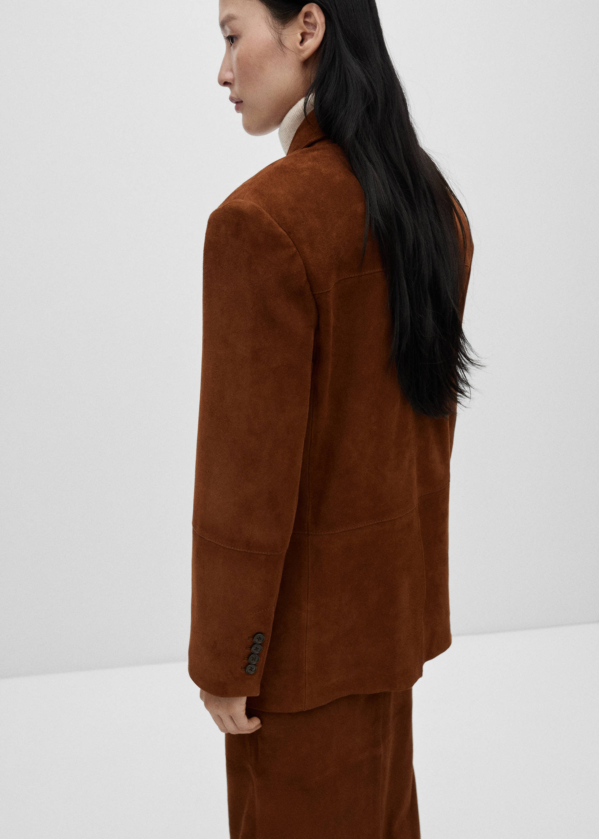 Suede leather jacket - Reverse of the article