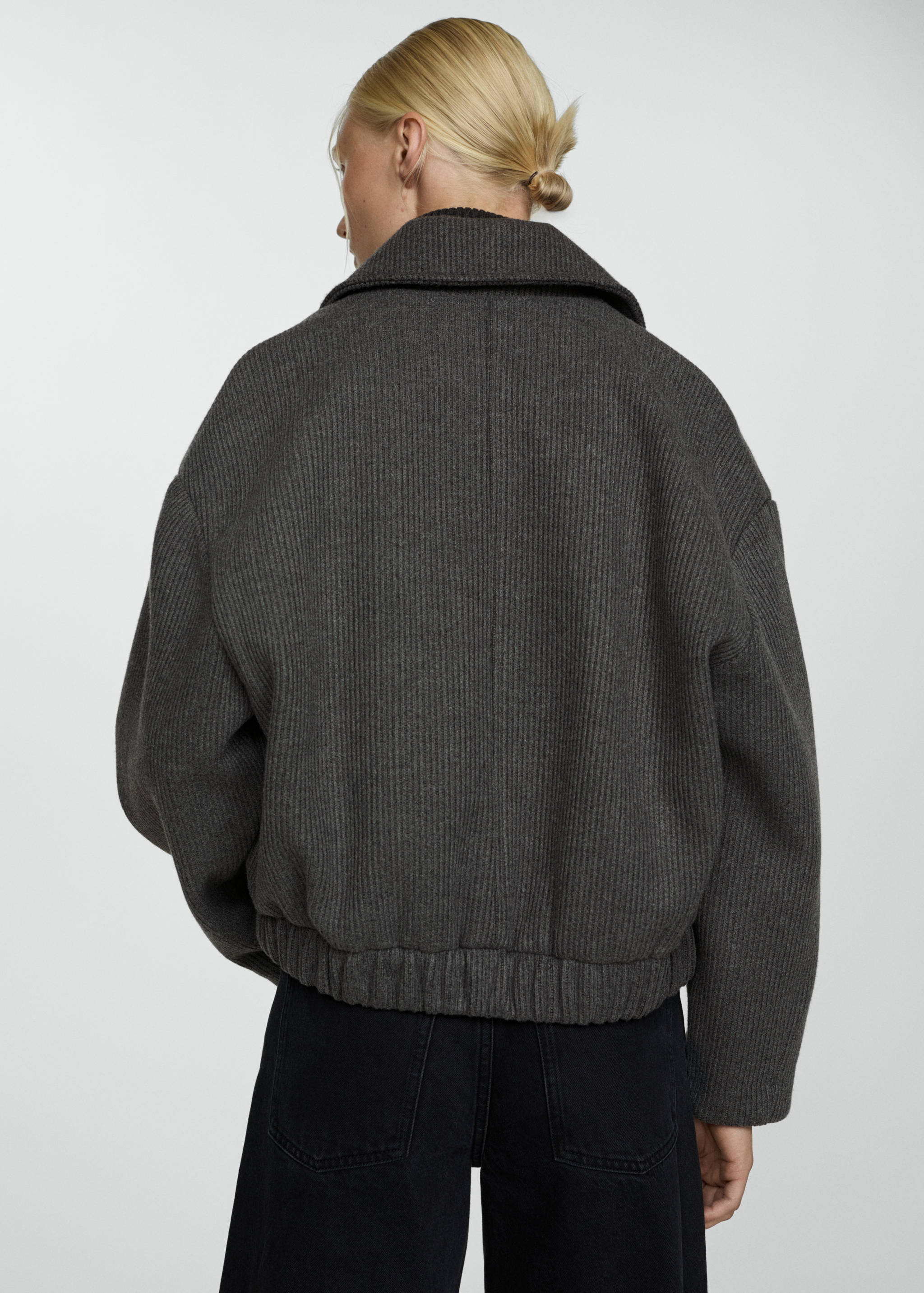 Pocket knit jacket - Reverse of the article