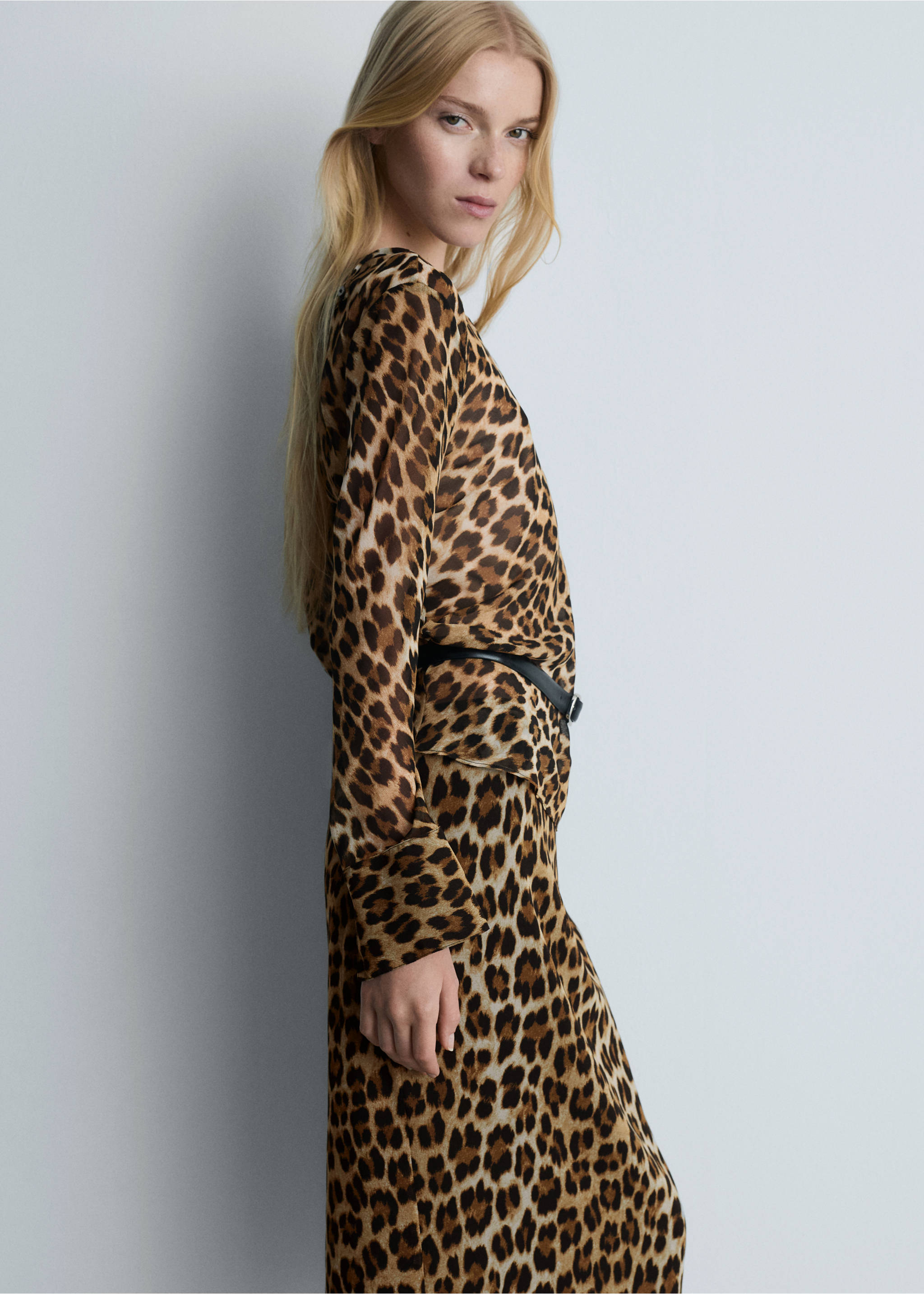 Leopard midi skirt - Details of the article 1, Brown. Ref: 77065667-00.
