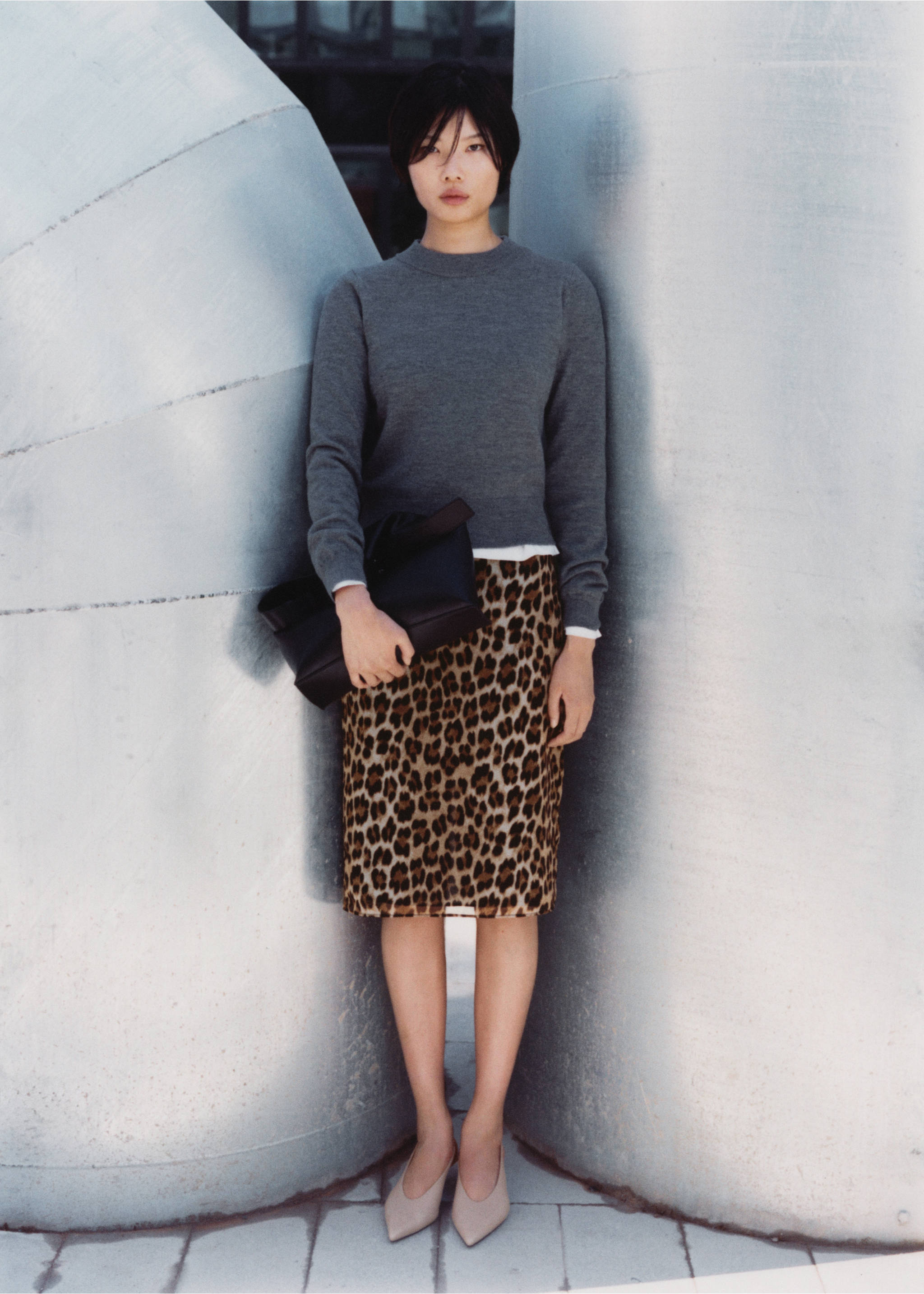 Leopard midi skirt - Details of the article 6, Brown. Ref: 77065667-00.
