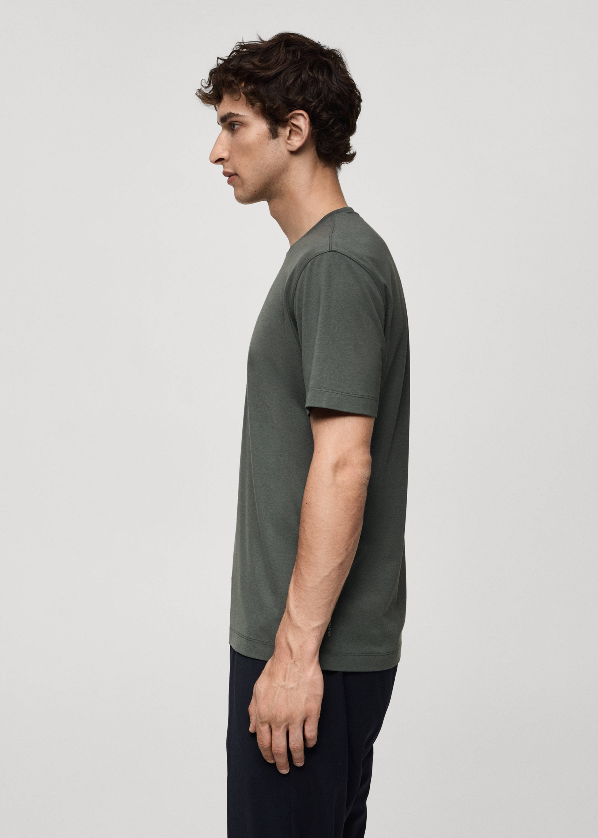 Crease-resistant comfort stretch t-shirt - Details of the article 2, Green. Ref: 77065966-00.