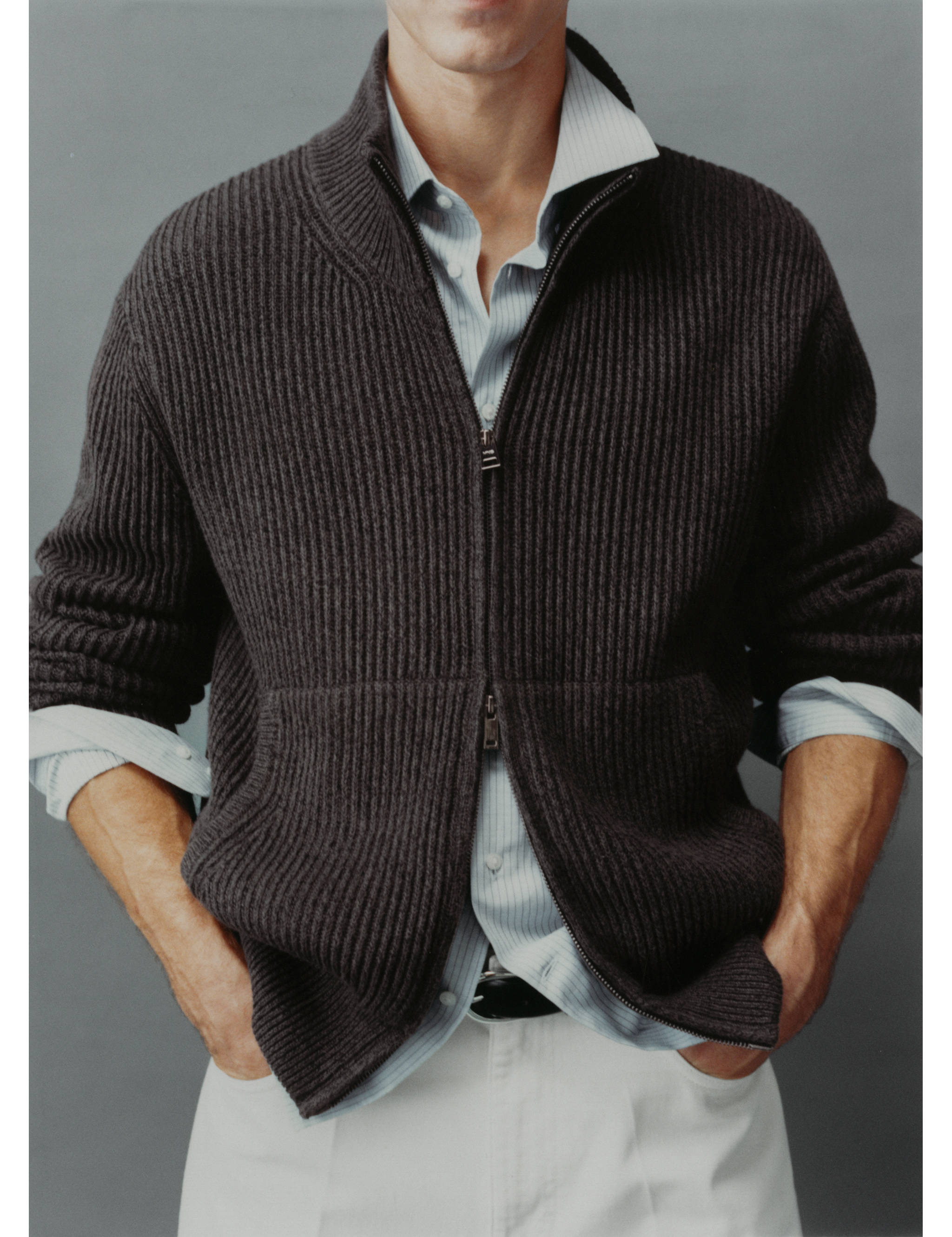 Chunky-knit ribbed sweater with zip - Details of the article 3