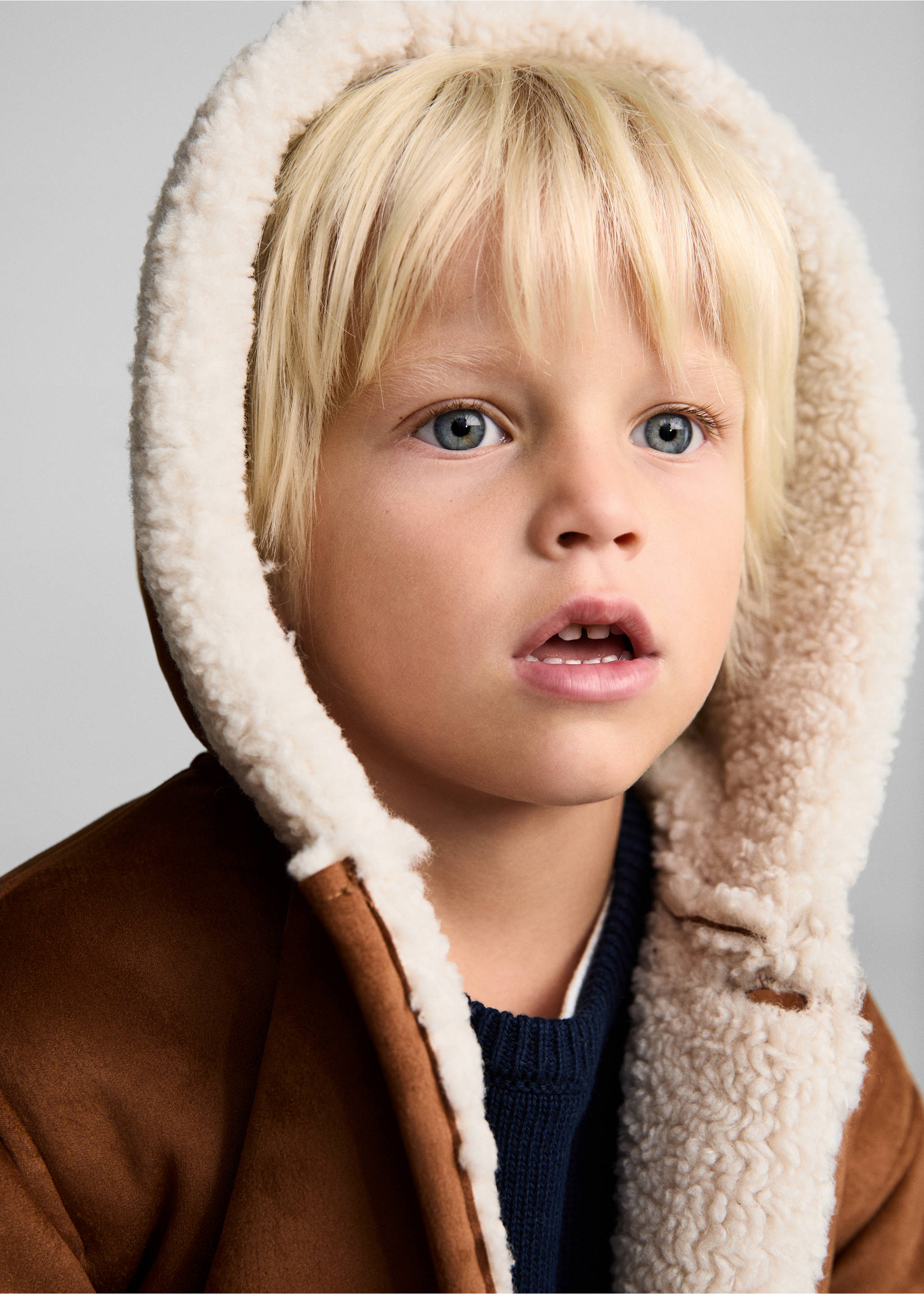 Suede and shearling-effect coat - Details of the article 1, Medium Brown. Ref: 77065976-00.