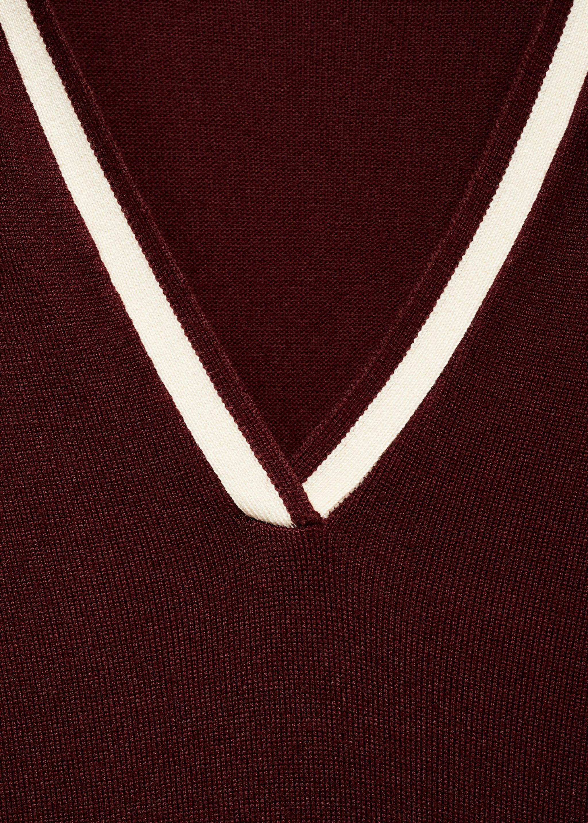 Knitted dress with contrasting collar - Details of the article 0