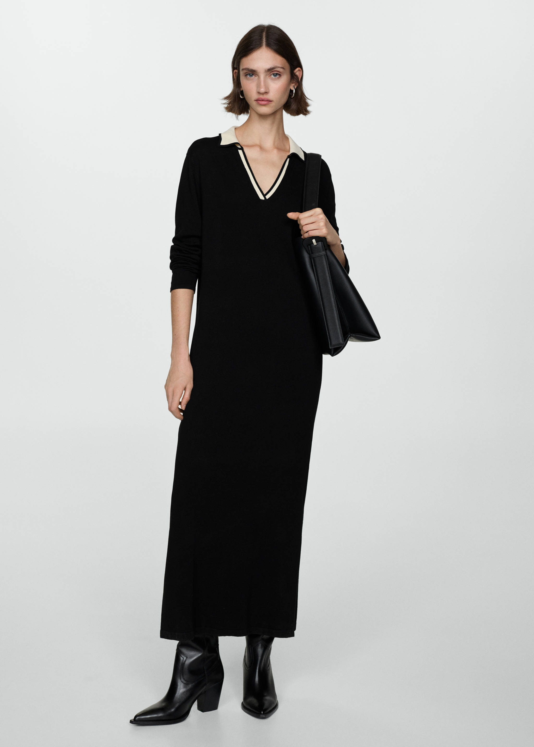 Knitted dress with contrasting collar - General plane