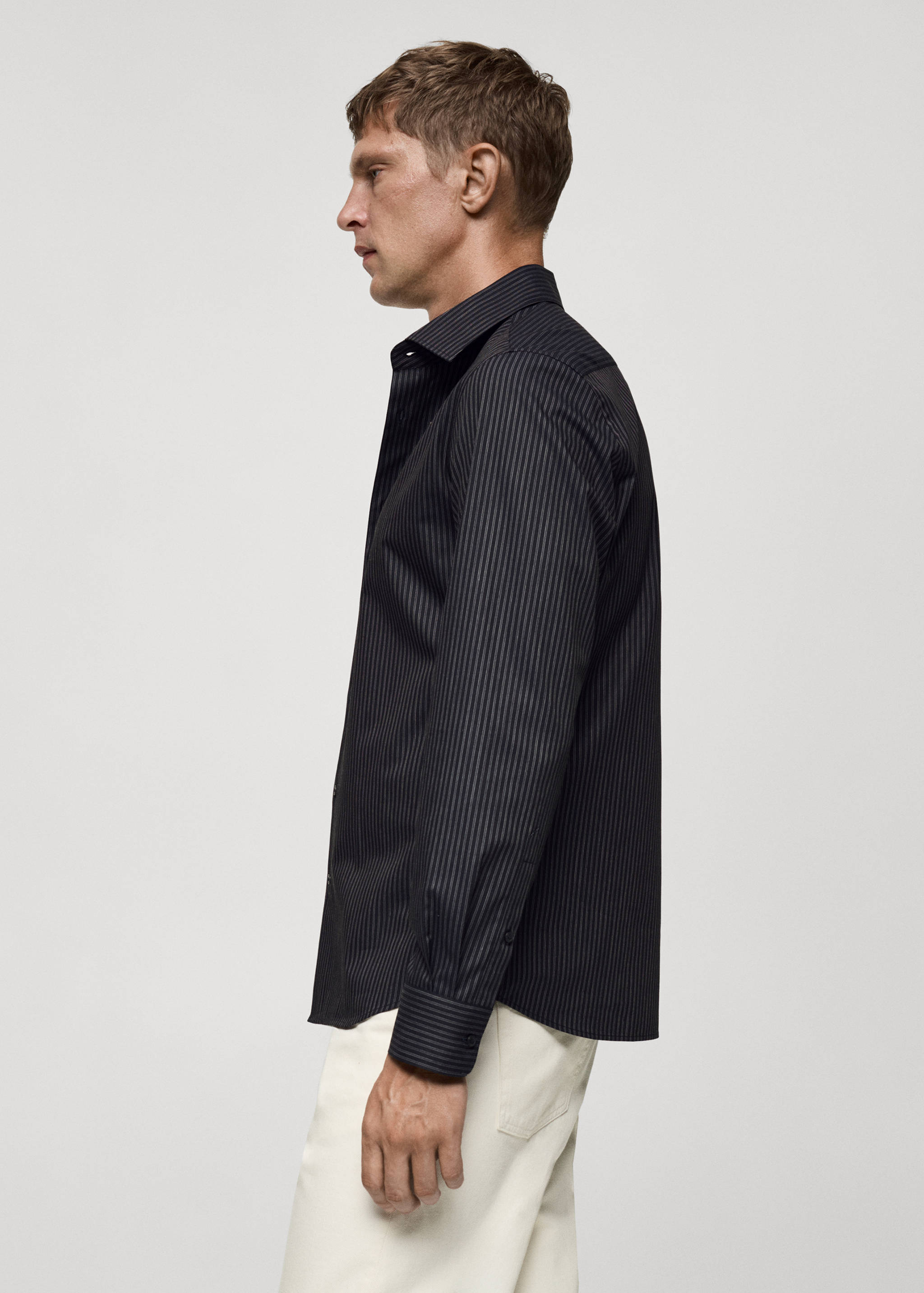 Slim-fit cotton pinstripe shirt - Details of the article 2