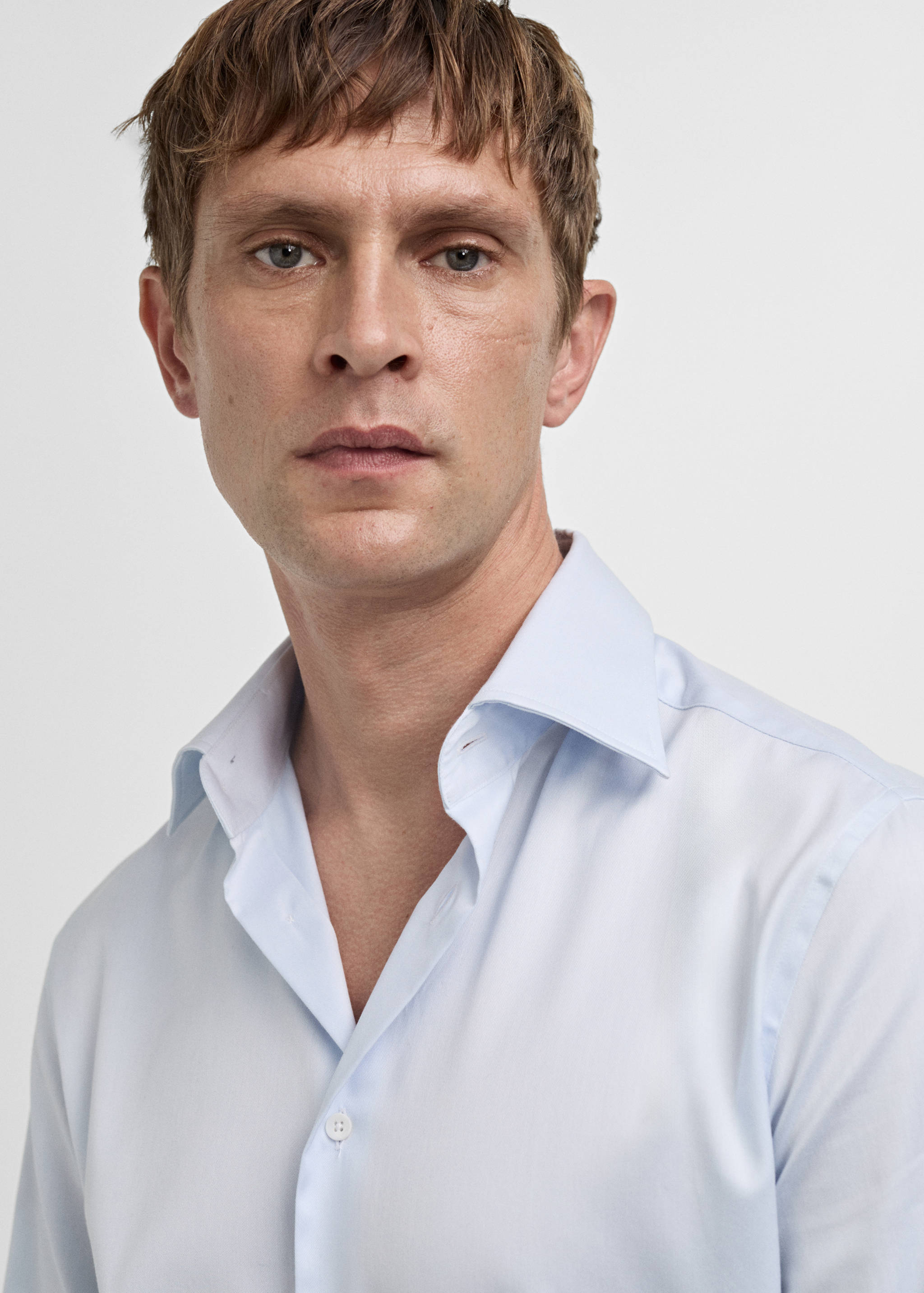 Slim fit cotton suit shirt - Details of the article 1