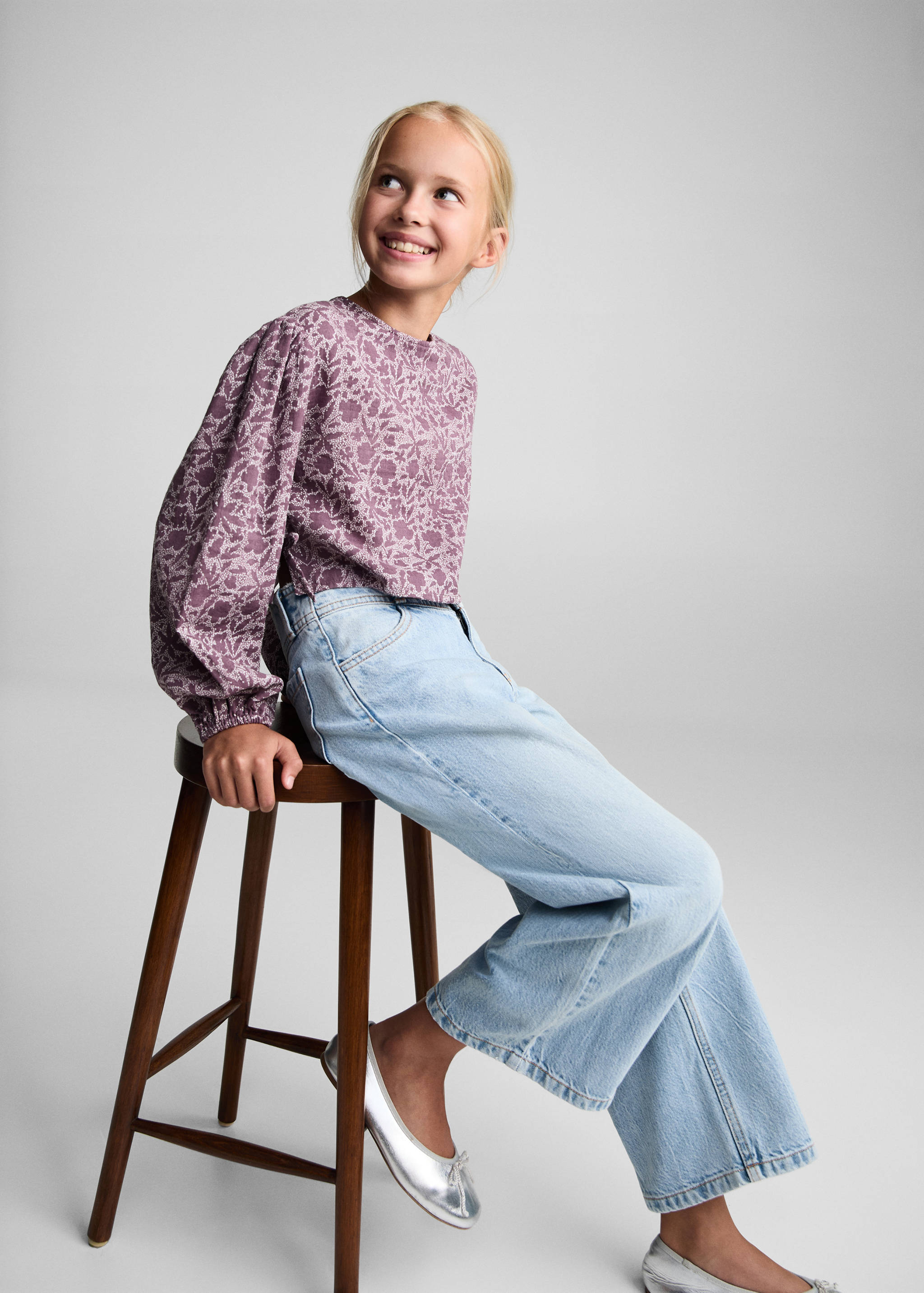 Blugi culottes cu cusături decorative - Detaliu al articolului 1