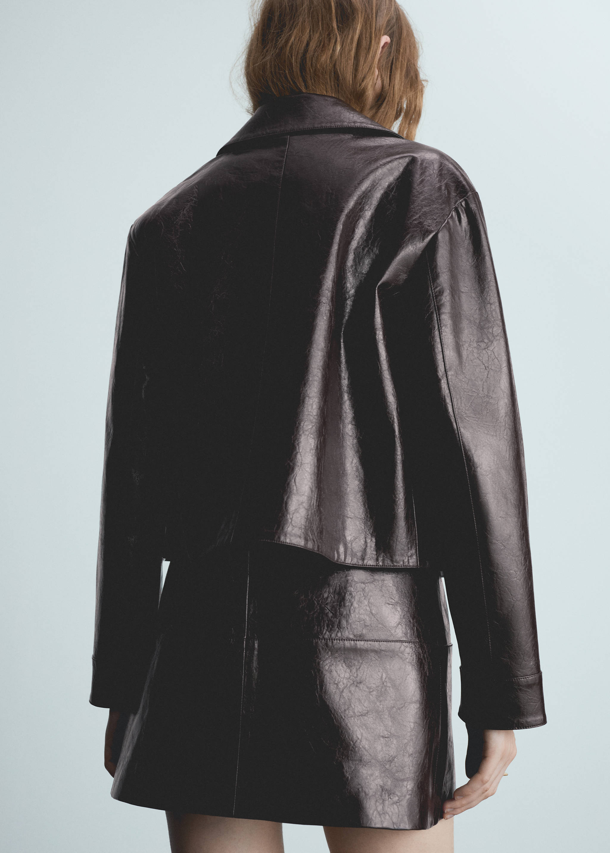 Pocket textured jacket - Reverse of the article