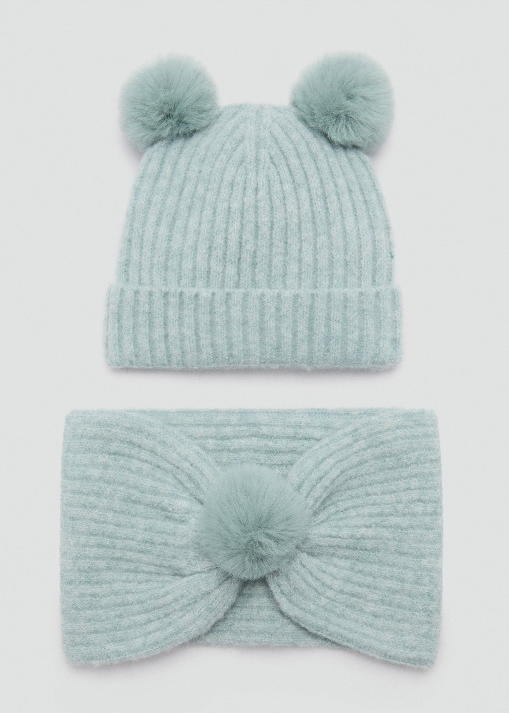 Pom pom cable-knit beanie - Details of the article 2, Aqua Green. Ref: 77066728-00.