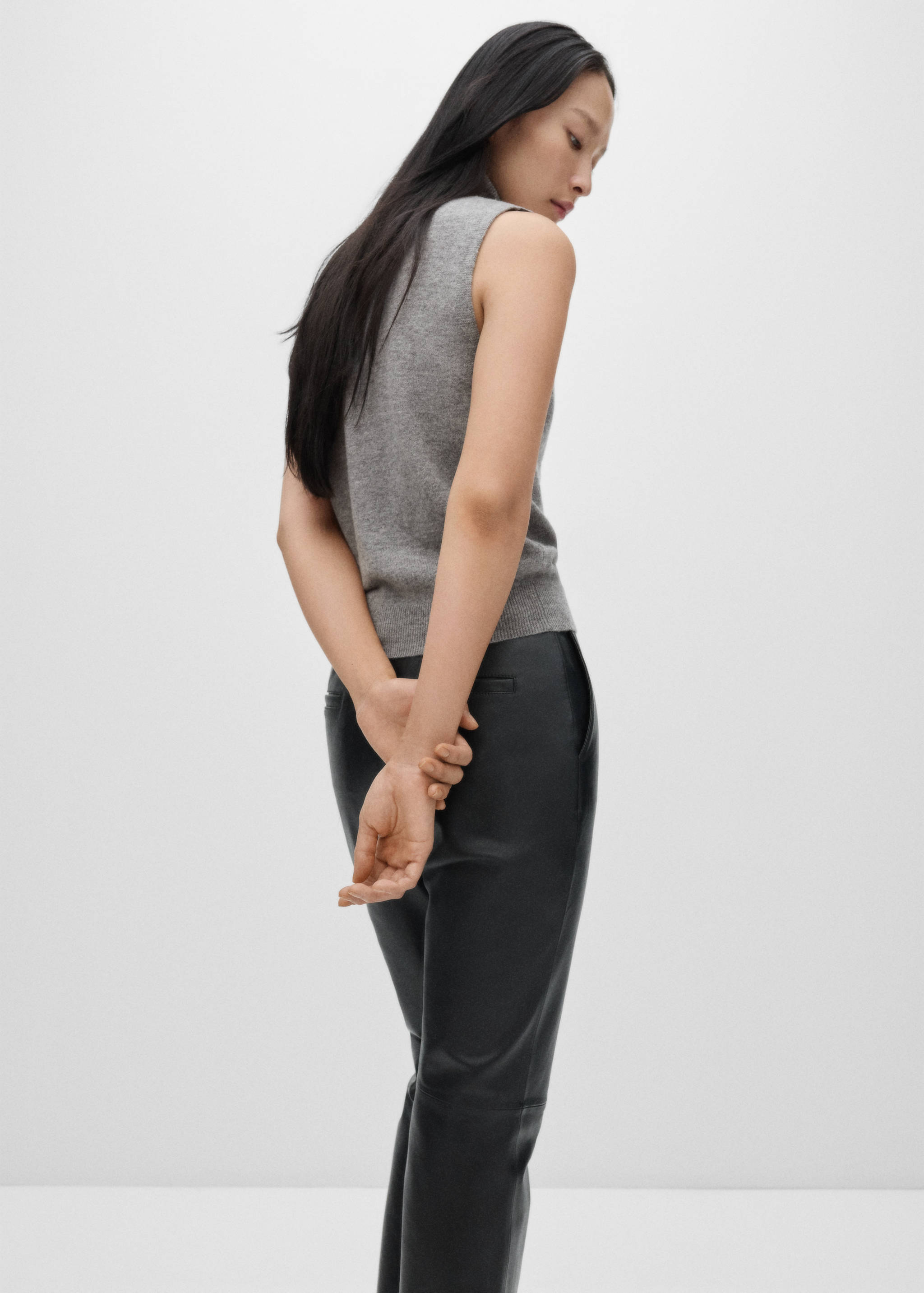 Top lana cuello vuelto - Reverso del artículo