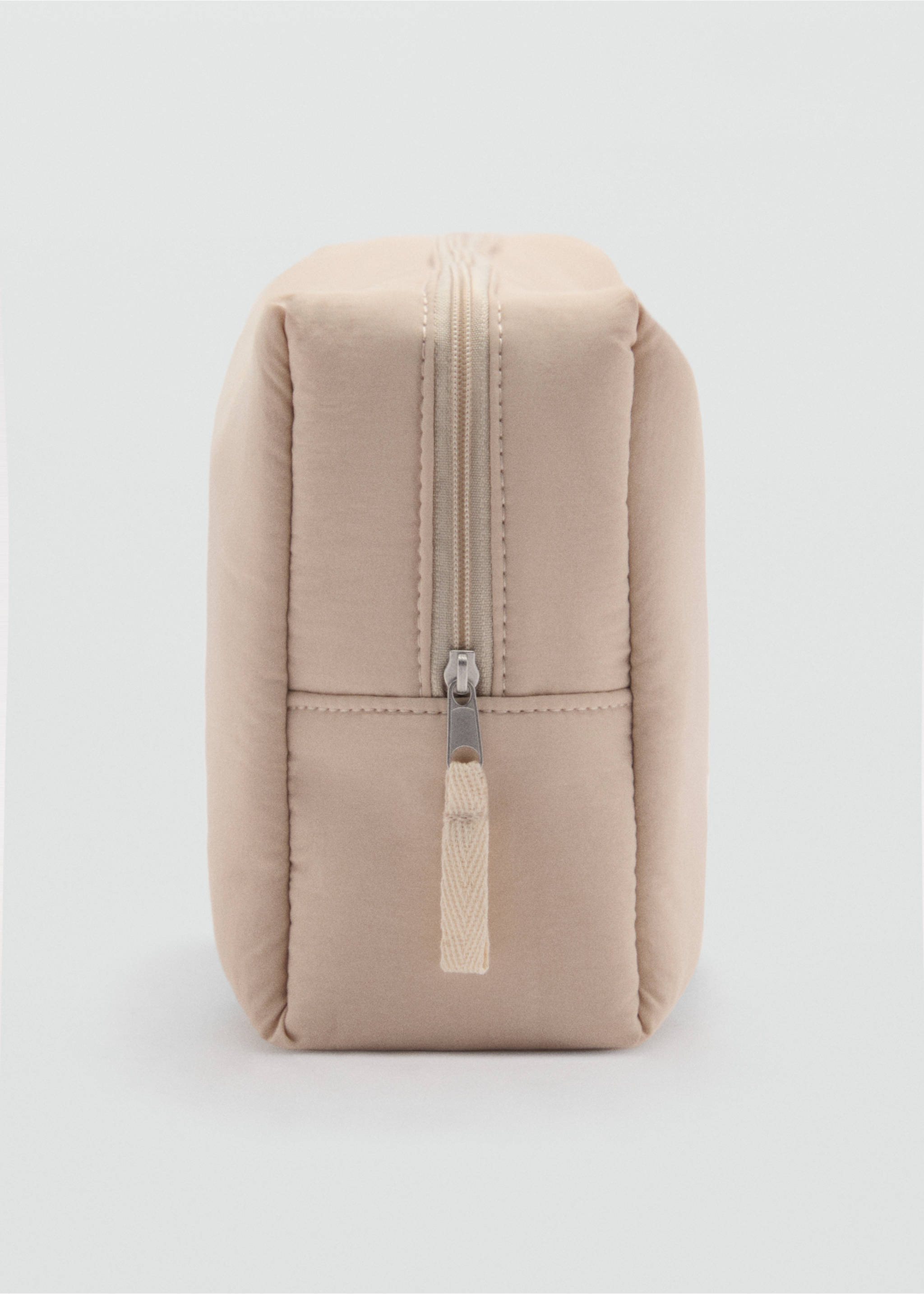 Kosmetiktasche im Stepp-Design - Detail des Artikels 1, Beige. Ref: 77066750-00.