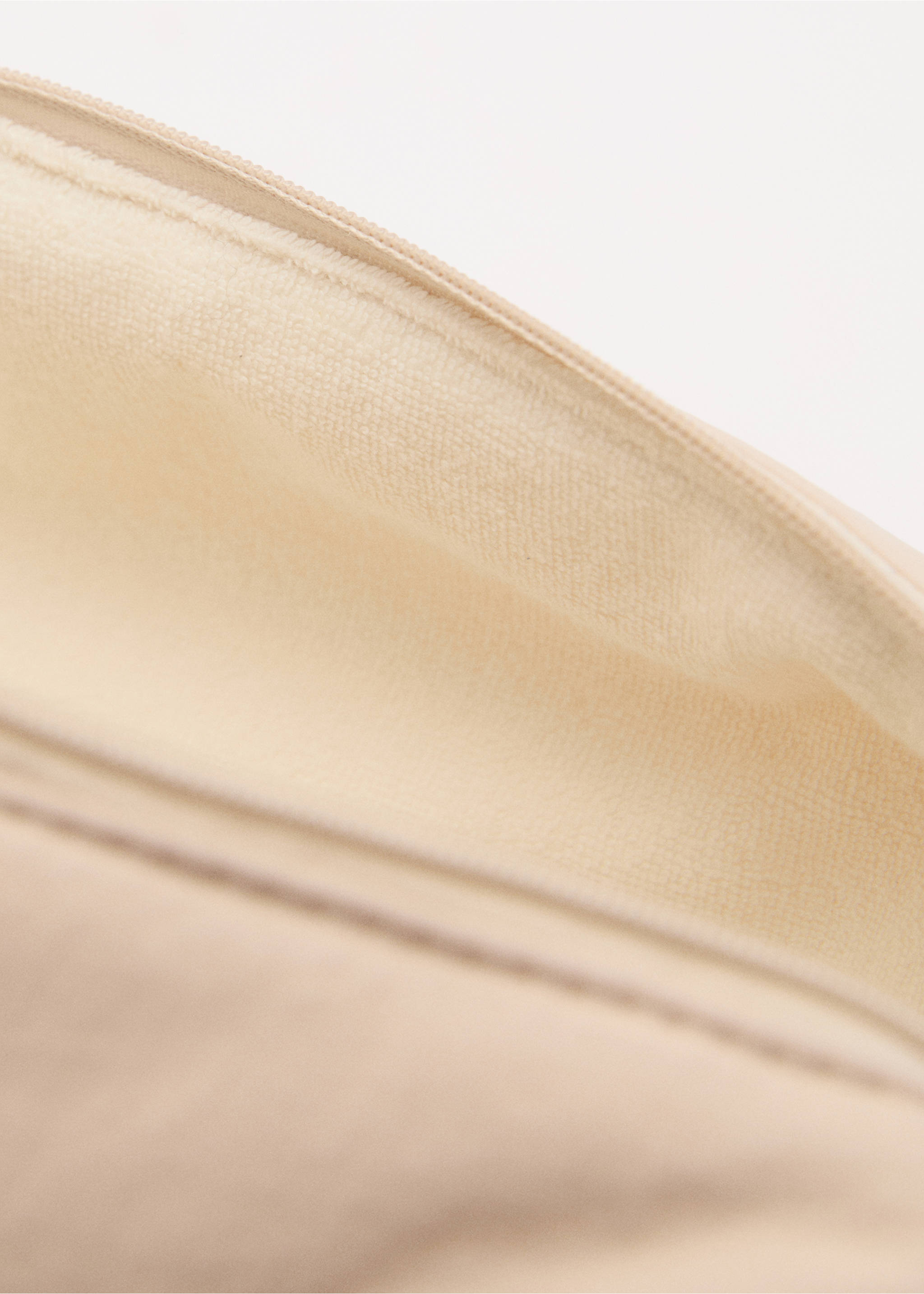 Kosmetiktasche im Stepp-Design - Detail des Artikels 3, Beige. Ref: 77066750-00.