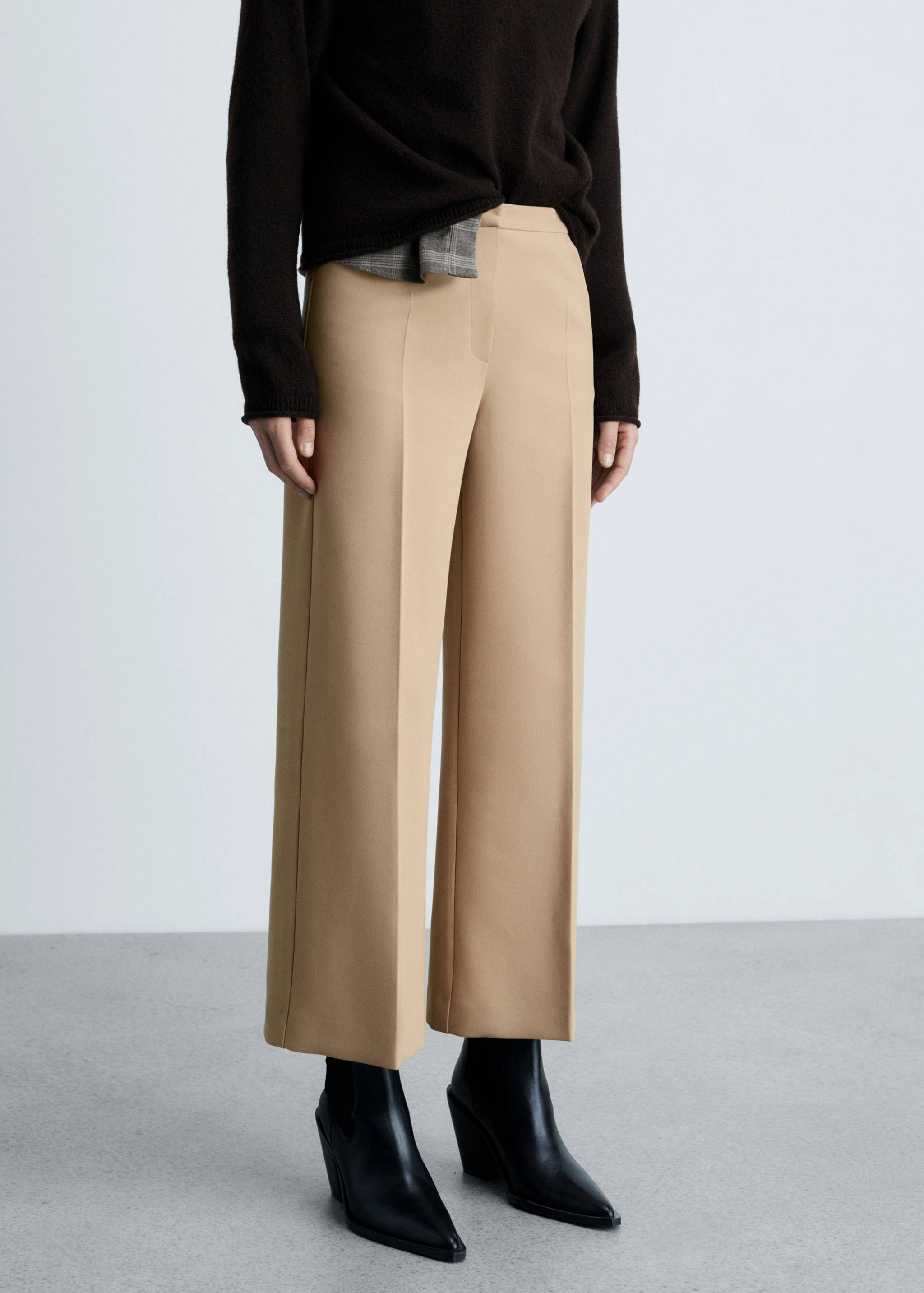 Wideleg-Bundfaltenhose - Mittlere Ansicht