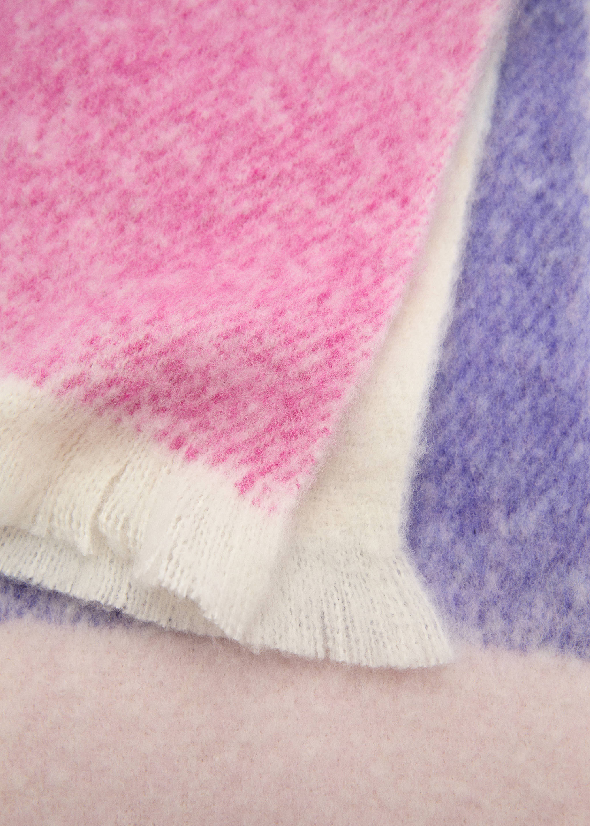 Bufanda multicolor flecos - Plano medio