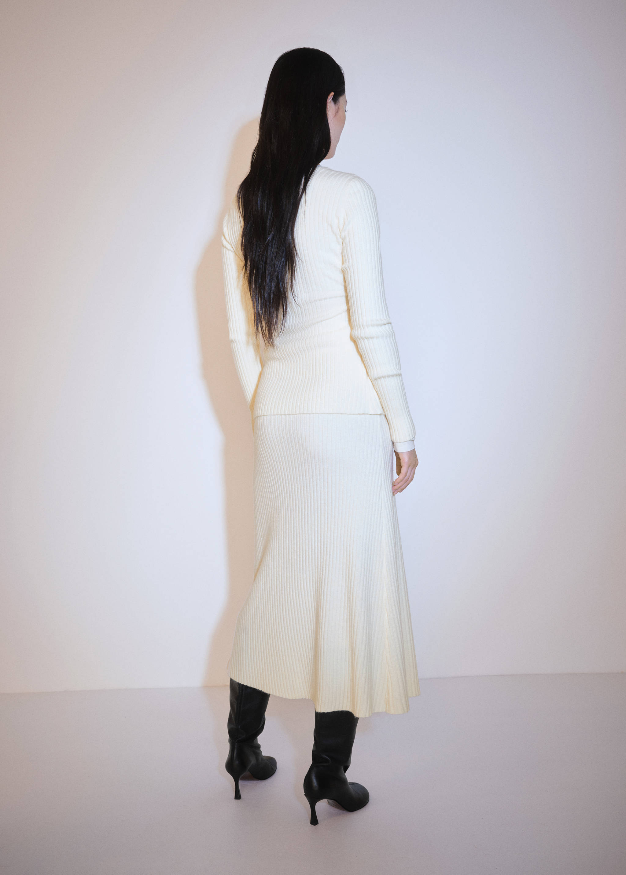 Knit wrap skirt - Reverse of the article