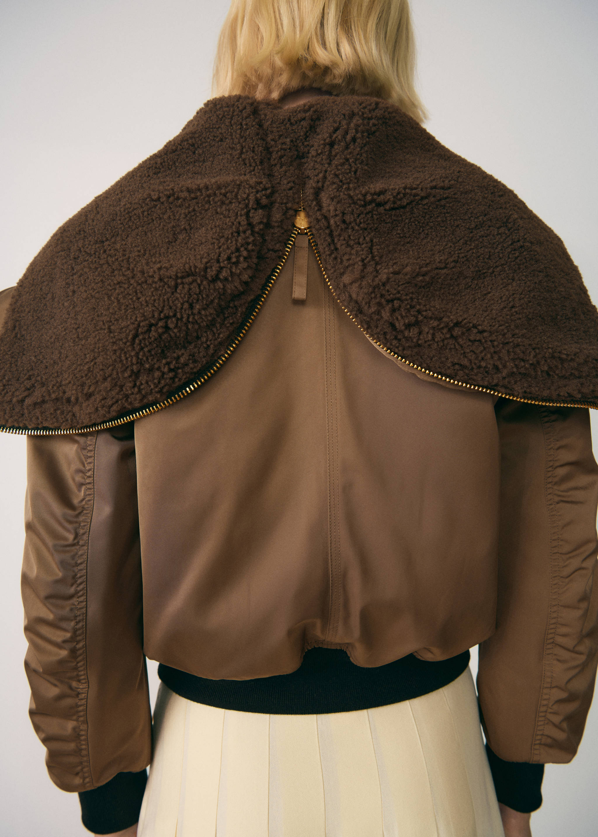 Bomber jacket with fleece lining - Details of the article 1