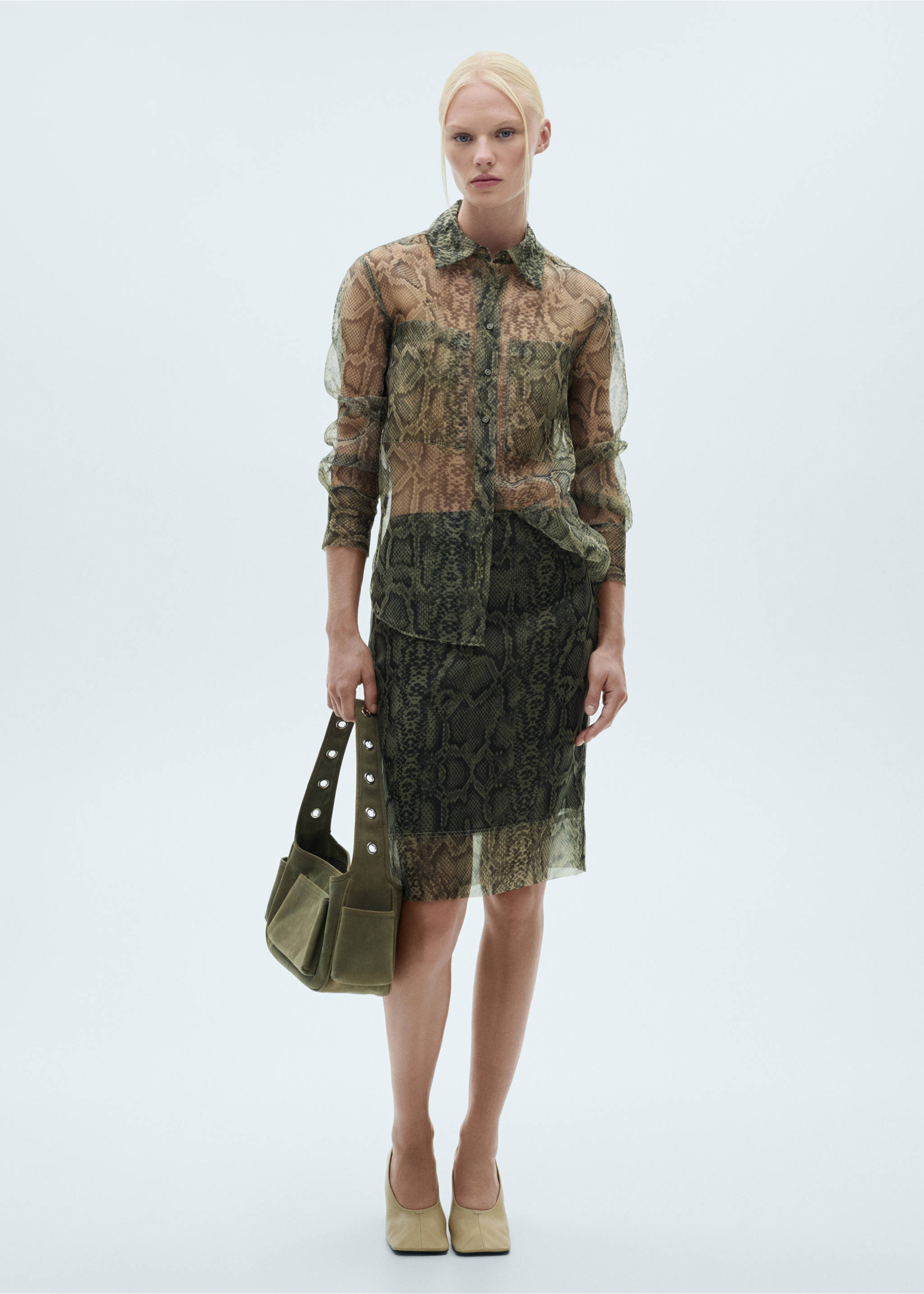 Halftransparante organza blouse met animal print - Overzichtstekening, Ecru. Ref: 77067666-00.