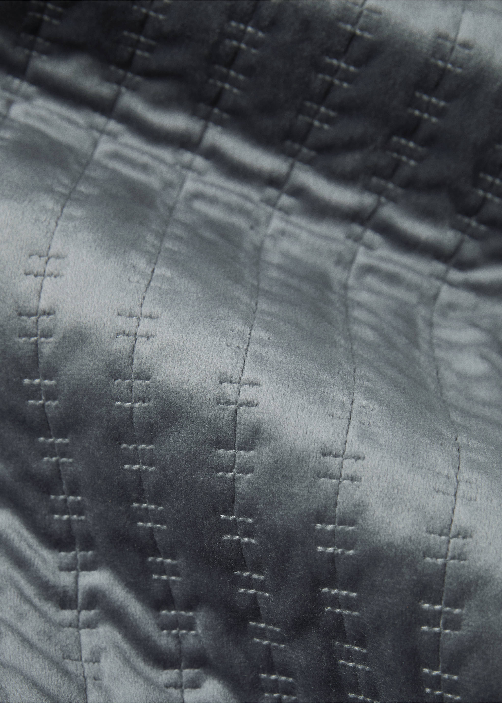 Velvet quilt - Details of the article 2, Blue. Ref: 77067668-00.