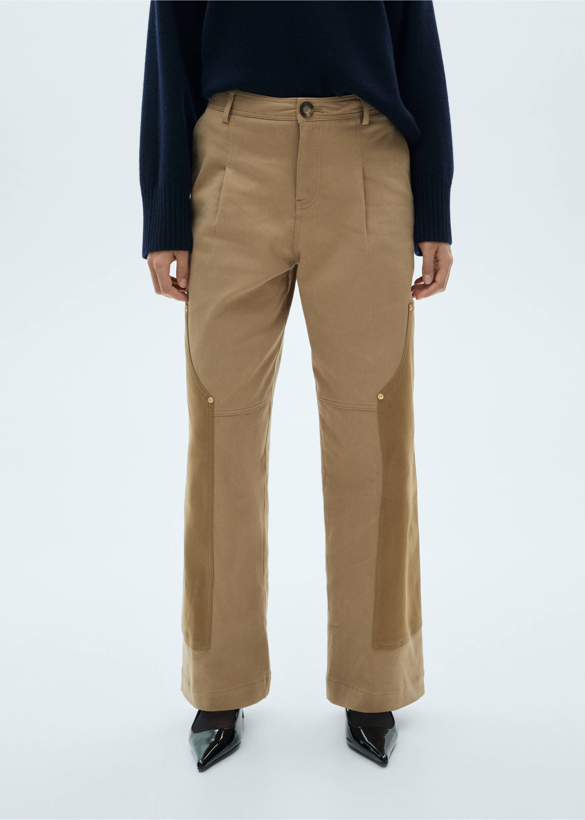 Contrasting panels trousers - Medium plane, Beige. Ref: 77067670-00.