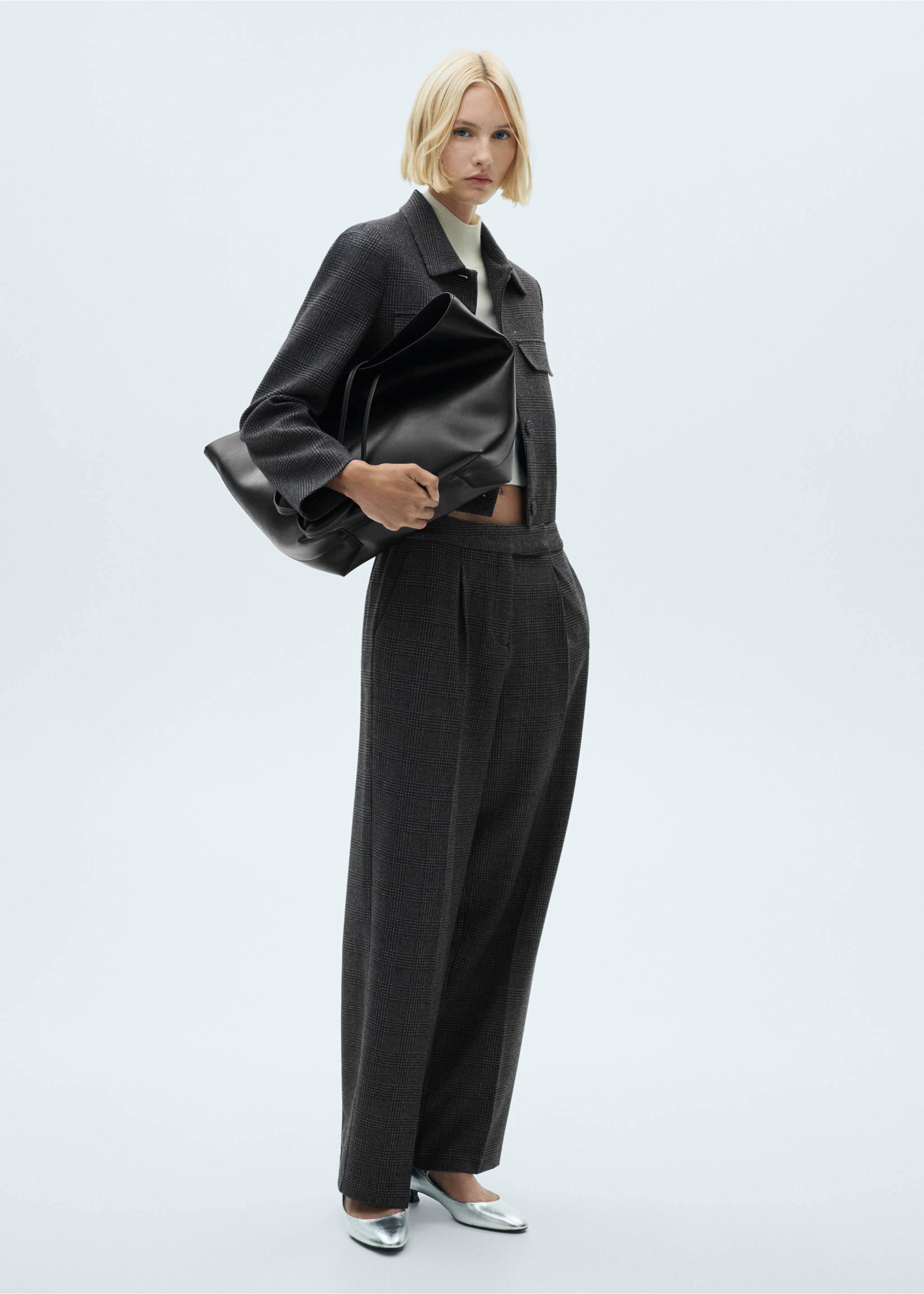 Bunda tweed na knoflíky - Celkový náhled, Černá. Ref: 77067676-00.