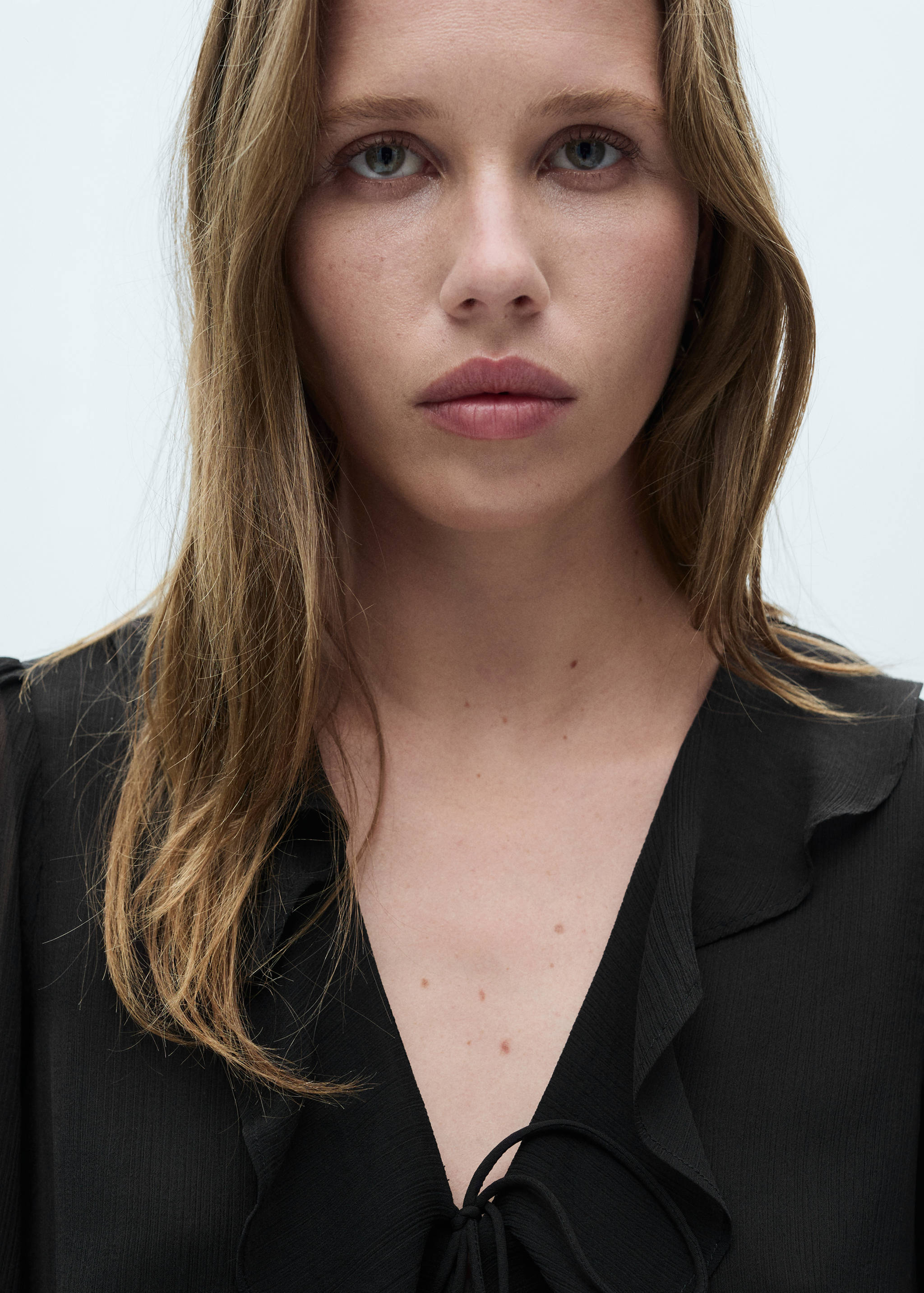 Kort volangklänning - Detaljer om artikeln 1