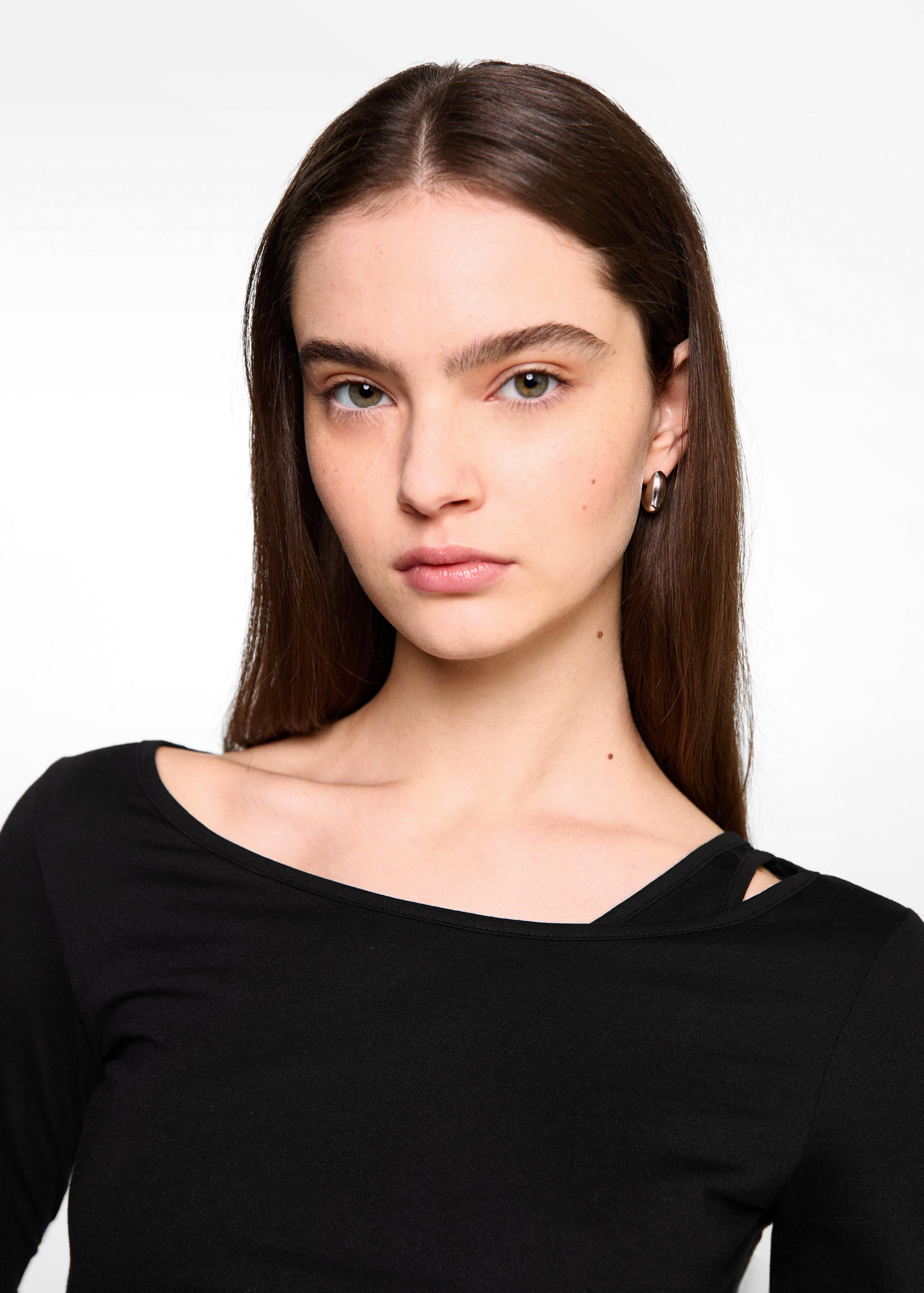 T-shirt manches longues bretelle - Détail de l'article 1