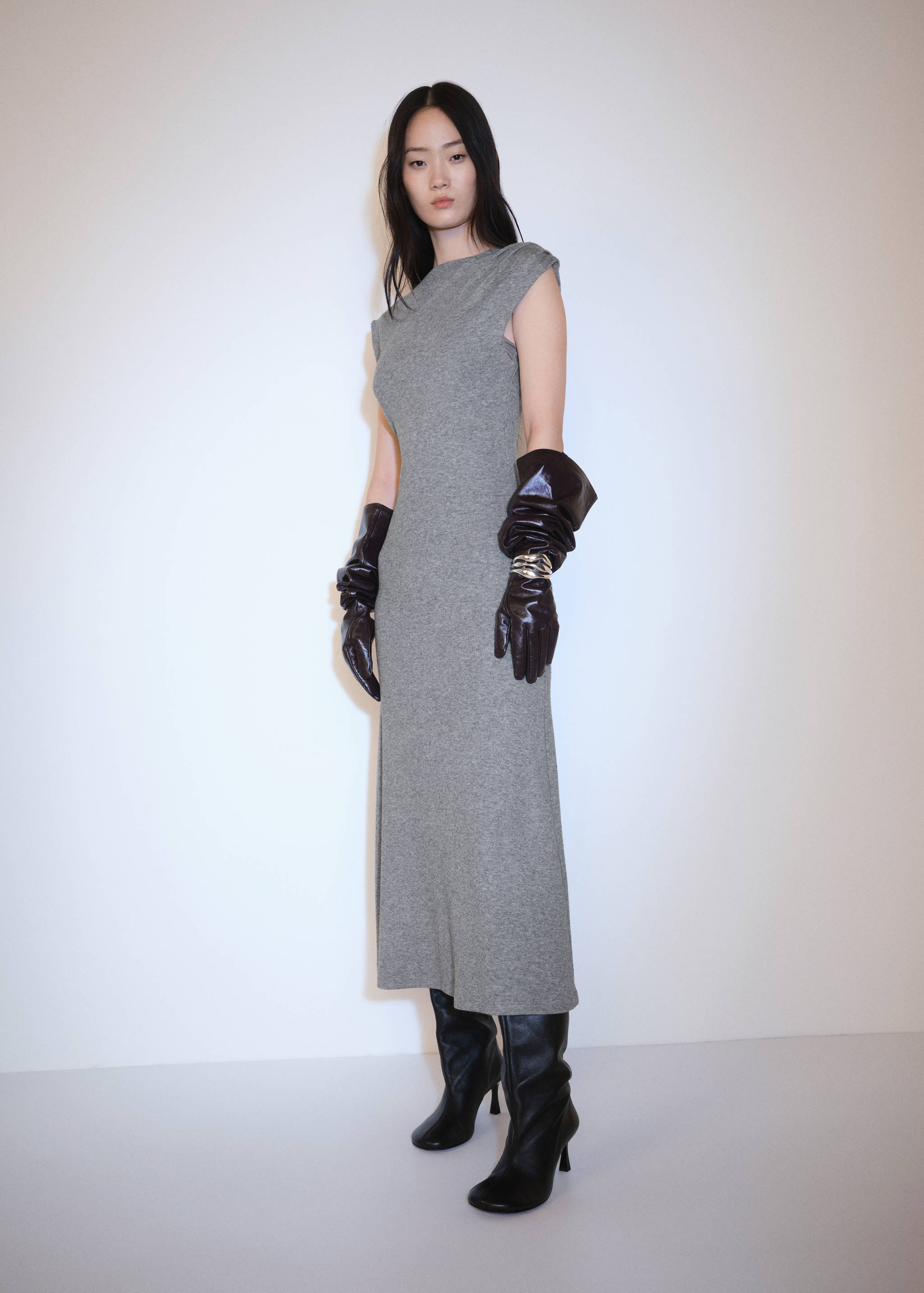 Midi-dress with structured shoulders - General plane